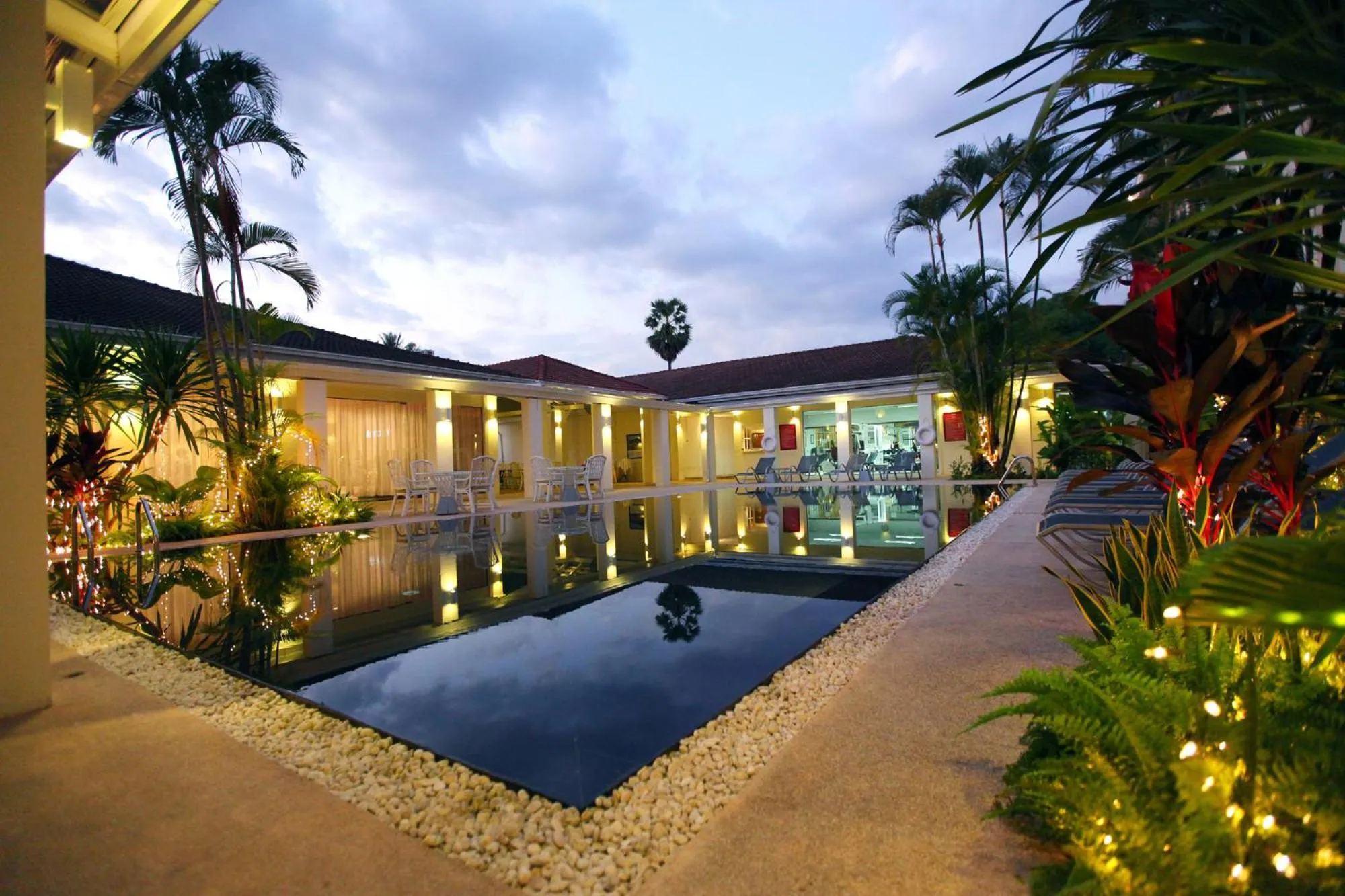 Swimming pool in LAOTEL VIENTIANE