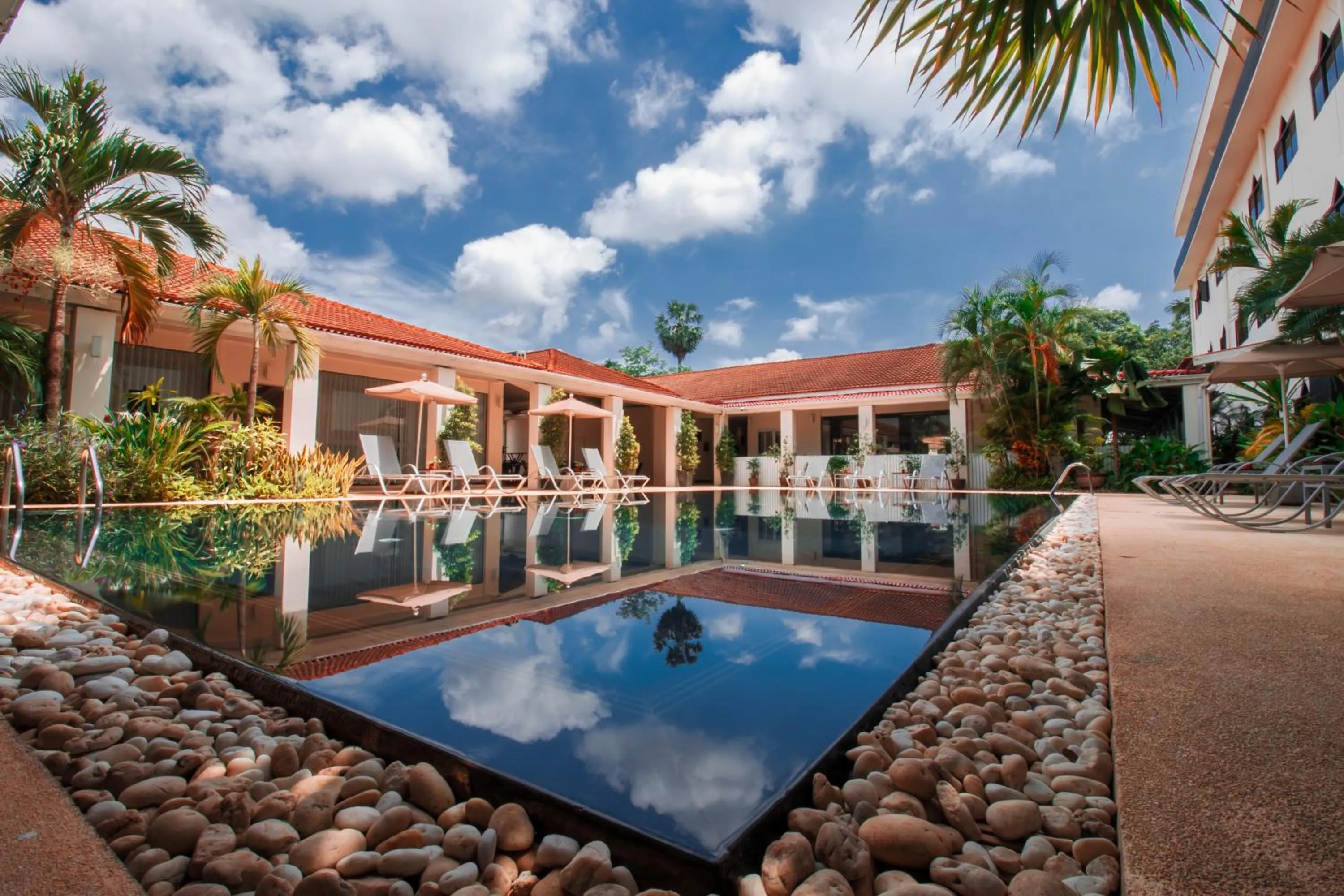 Swimming pool in LAOTEL VIENTIANE