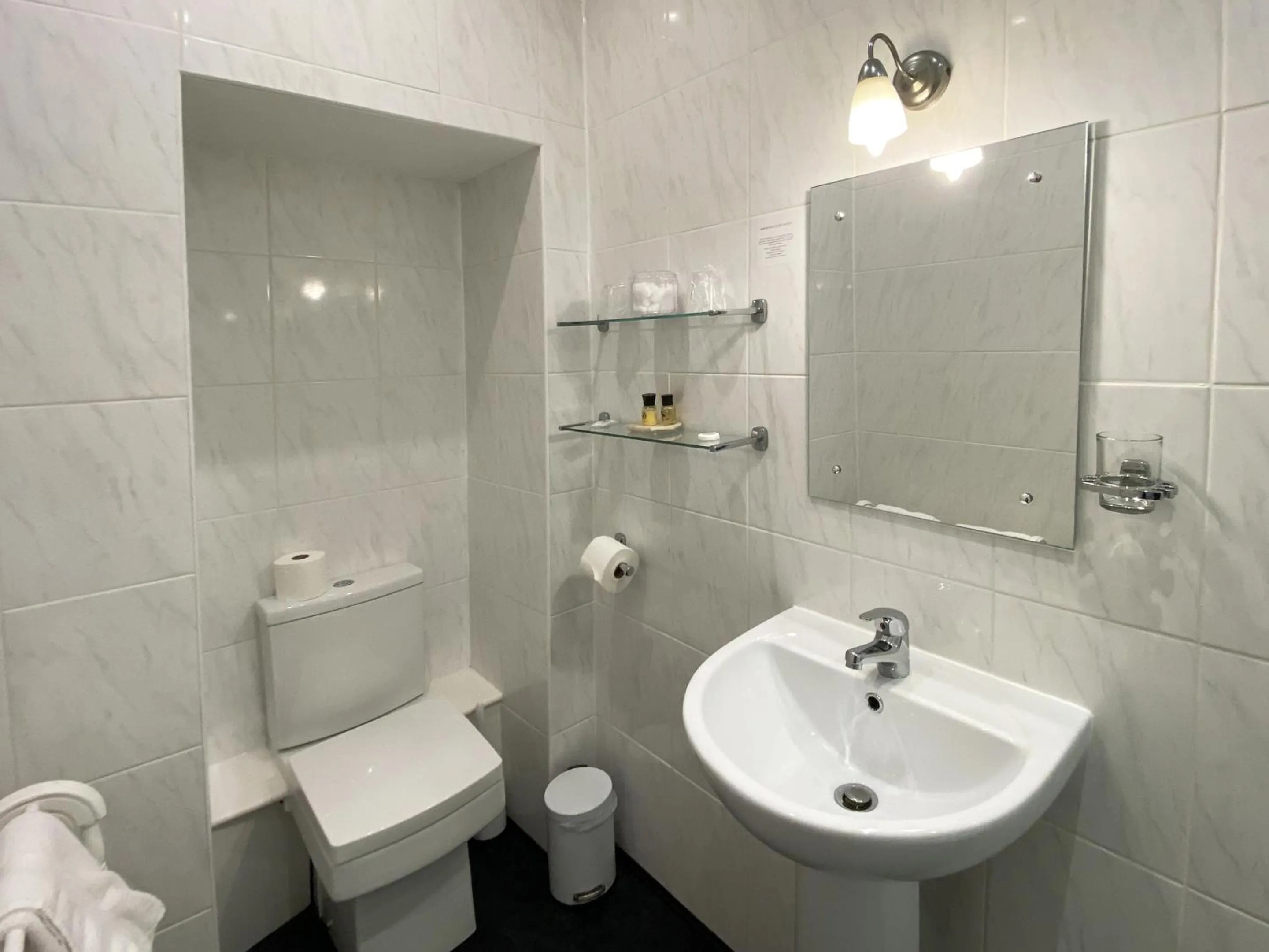 Bathroom in Barnard House