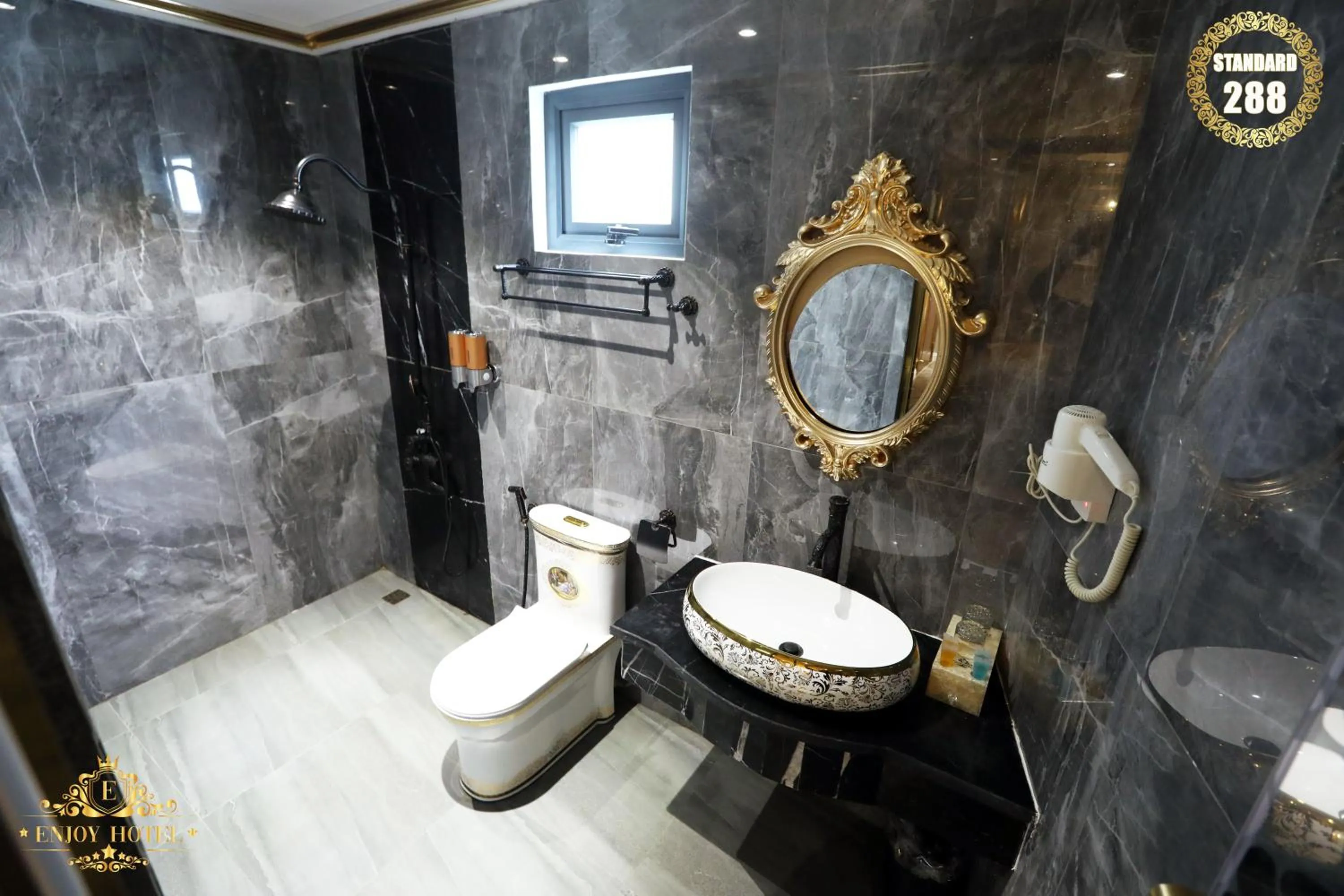 Bathroom in Enjoy Hotel 5A