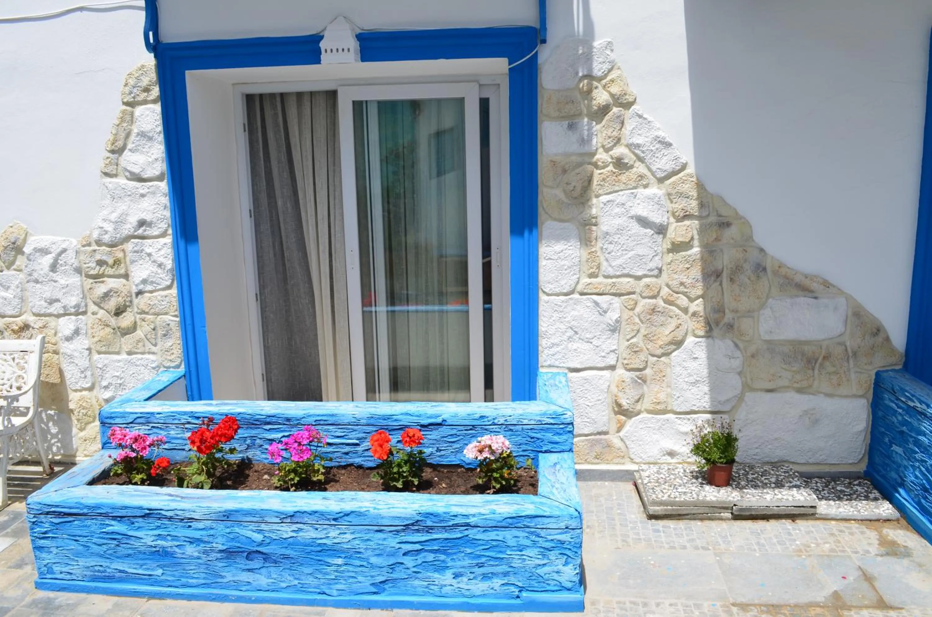 DOUBLE INN MARİNA HOTEL