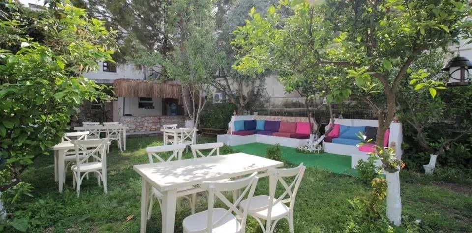 DOUBLE INN MARİNA HOTEL