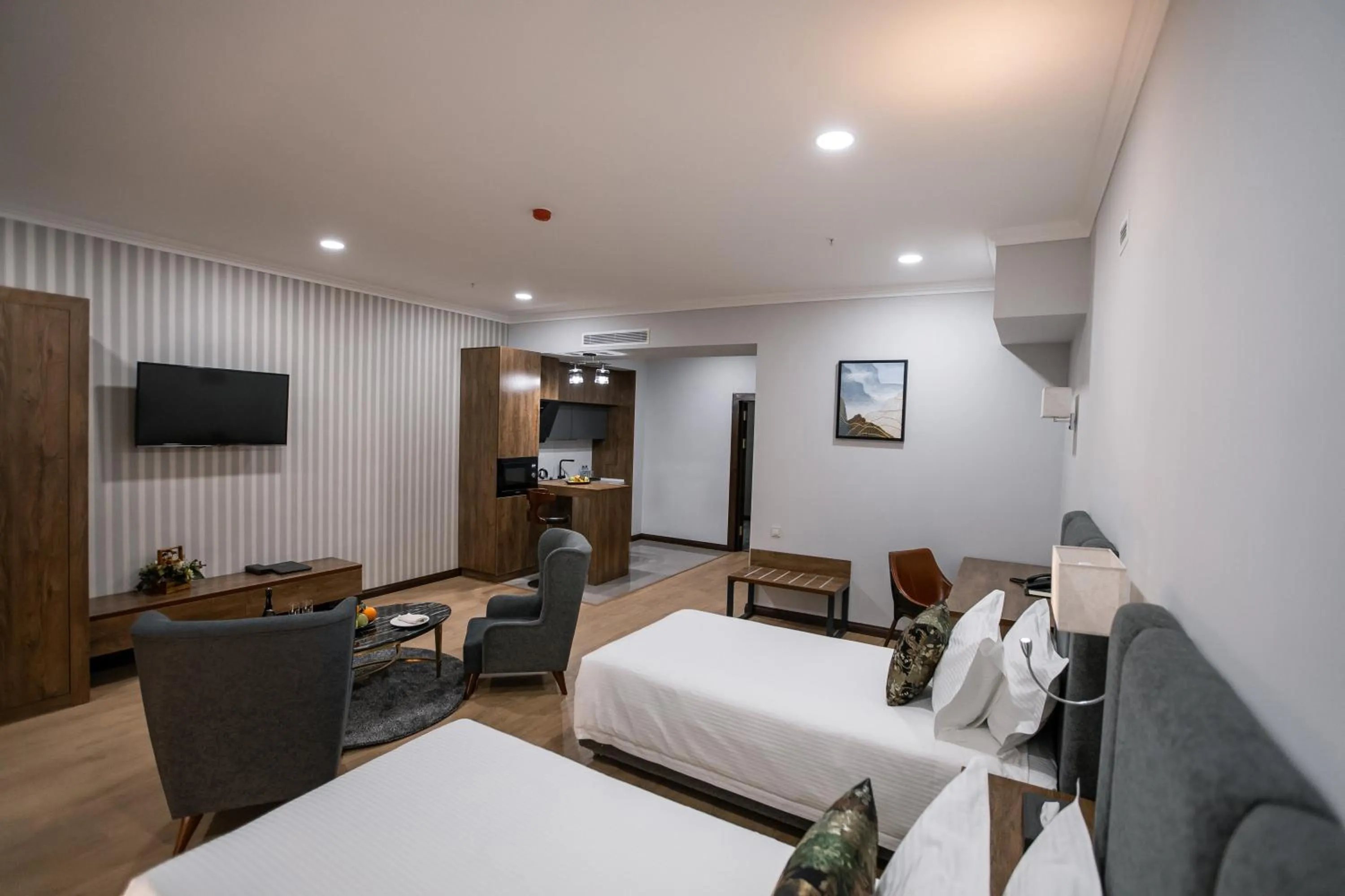 Living room, Bed in Krokus Plaza