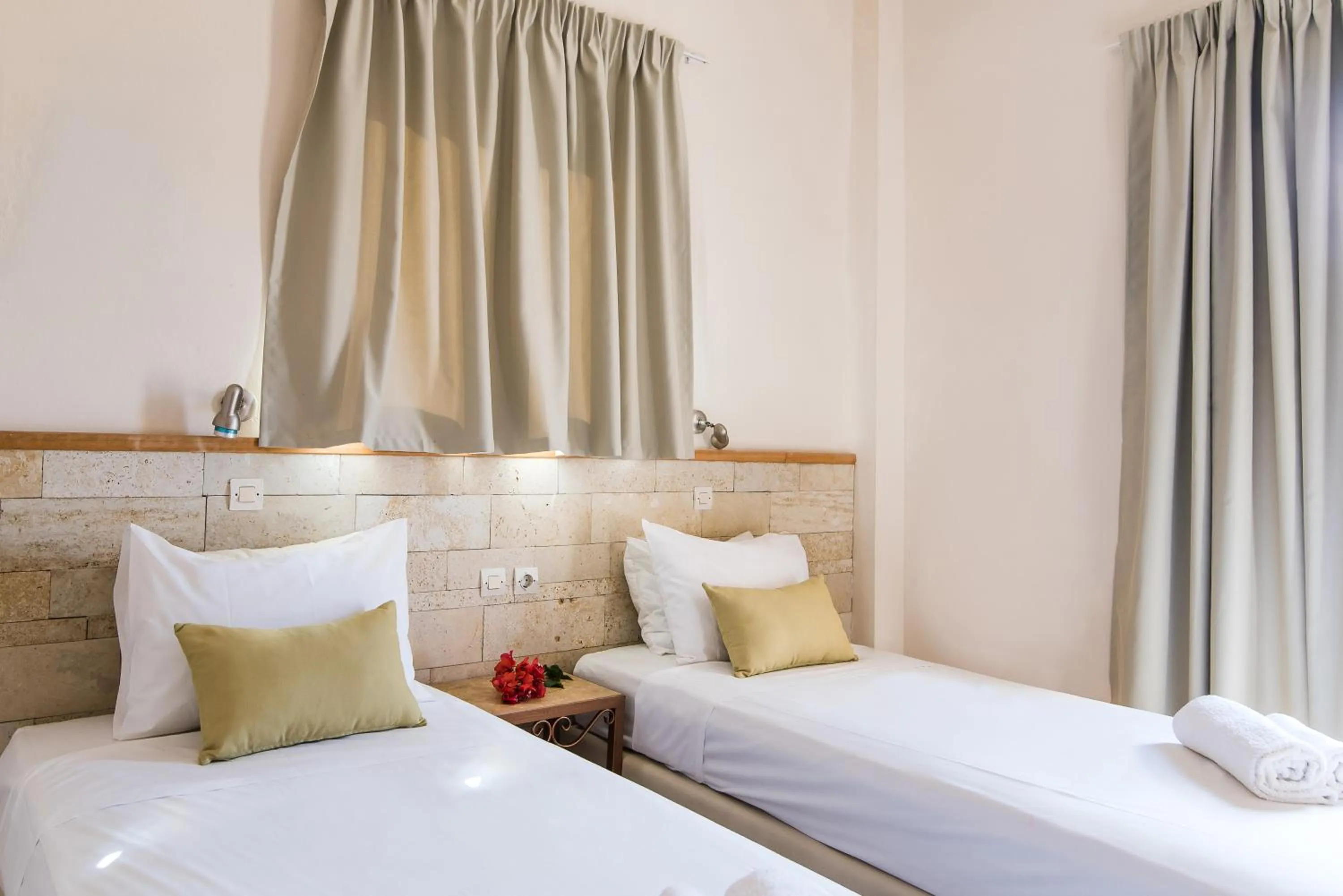 Bedroom, Bed in Ilios 1 Central