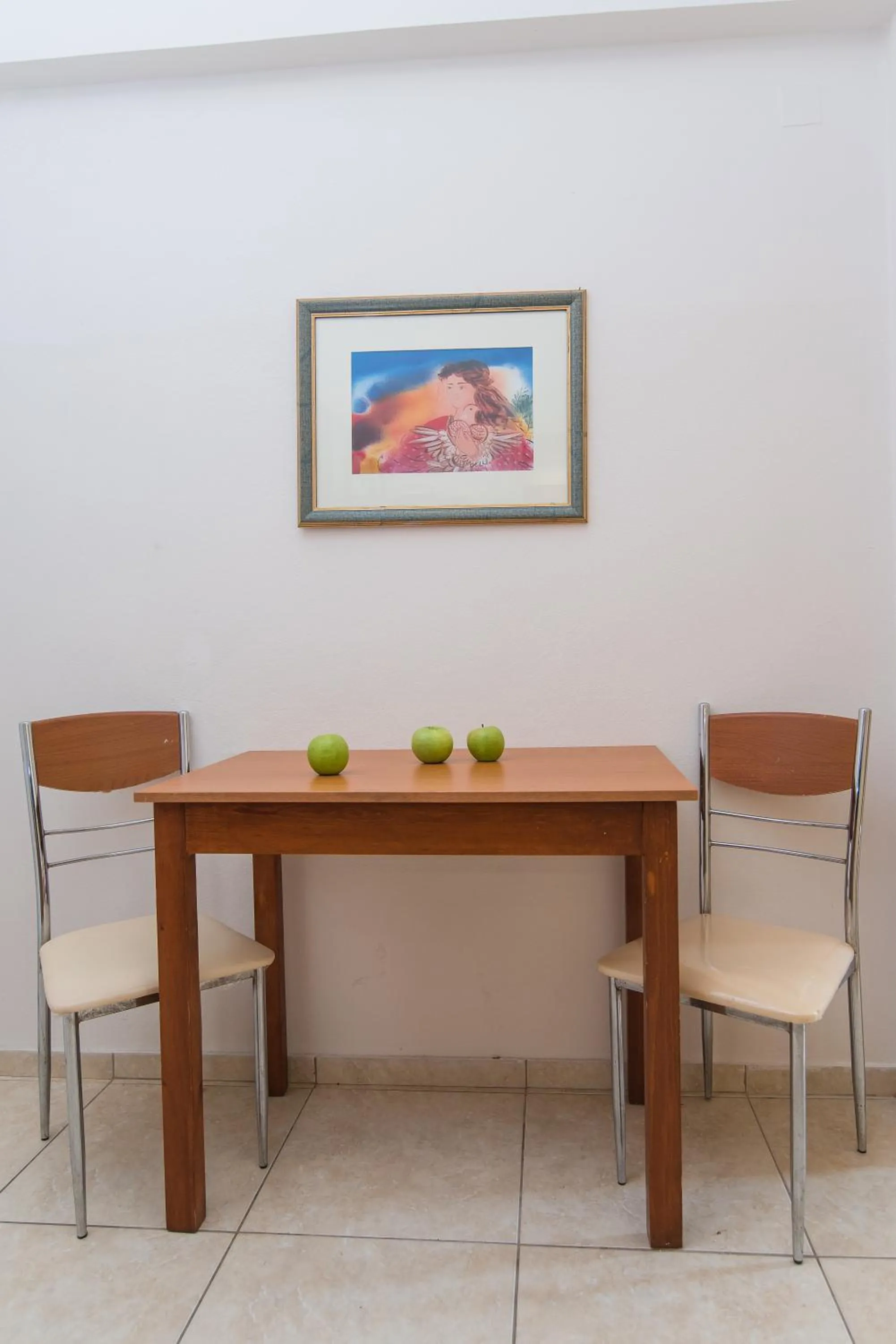 Dining area in Ilios 1 Central