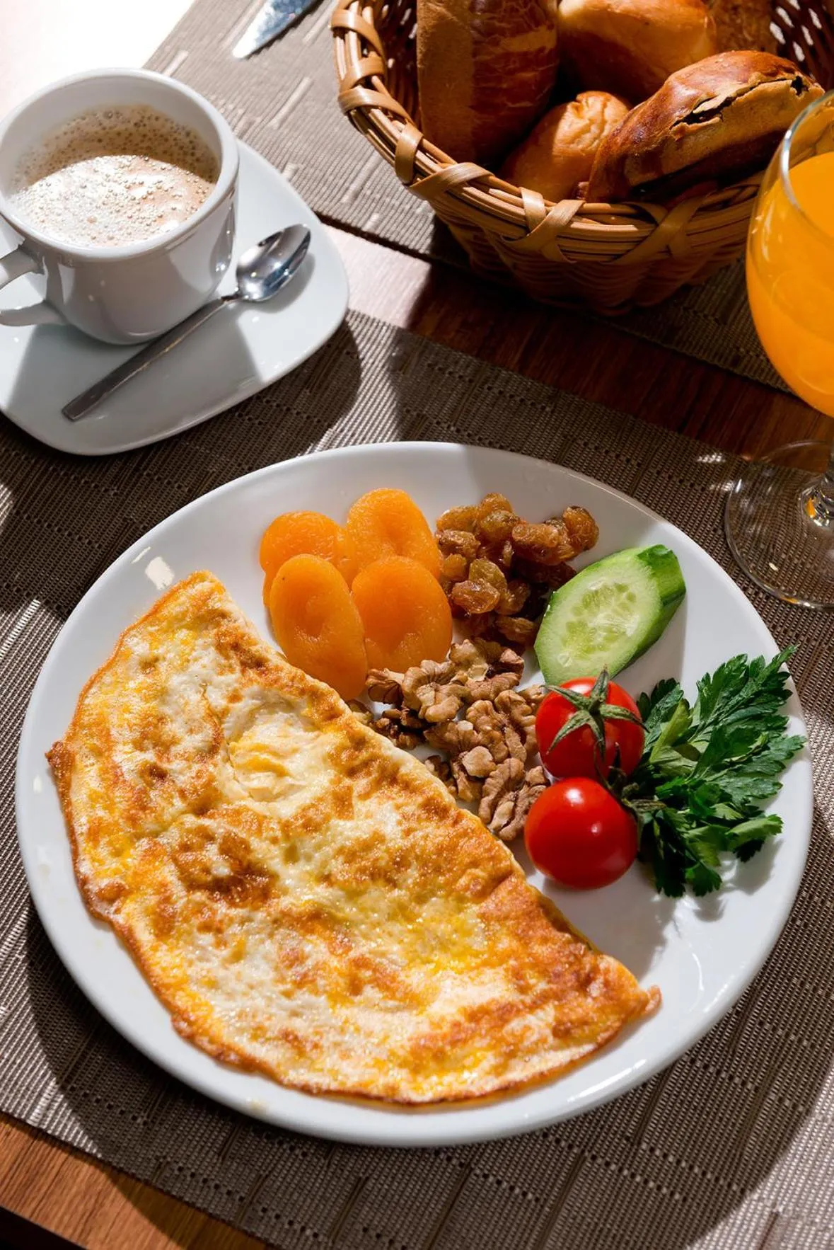 Breakfast in Four Sides Sisli