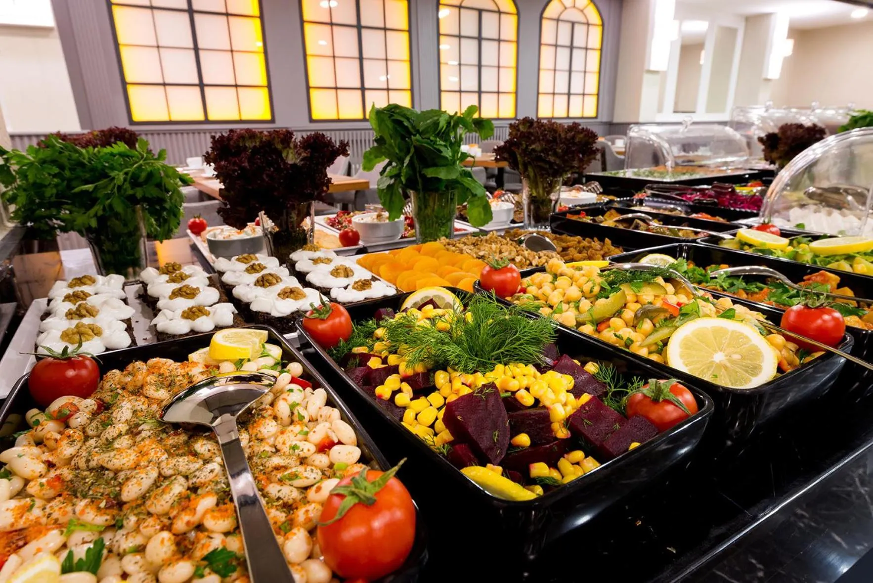 Food and drinks in Four Sides Sisli