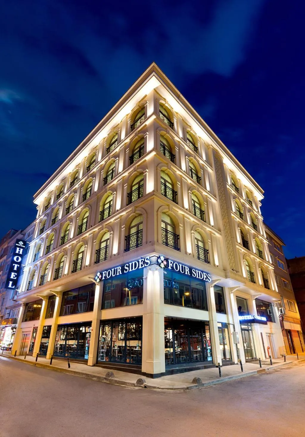 Property building in Four Sides Sisli