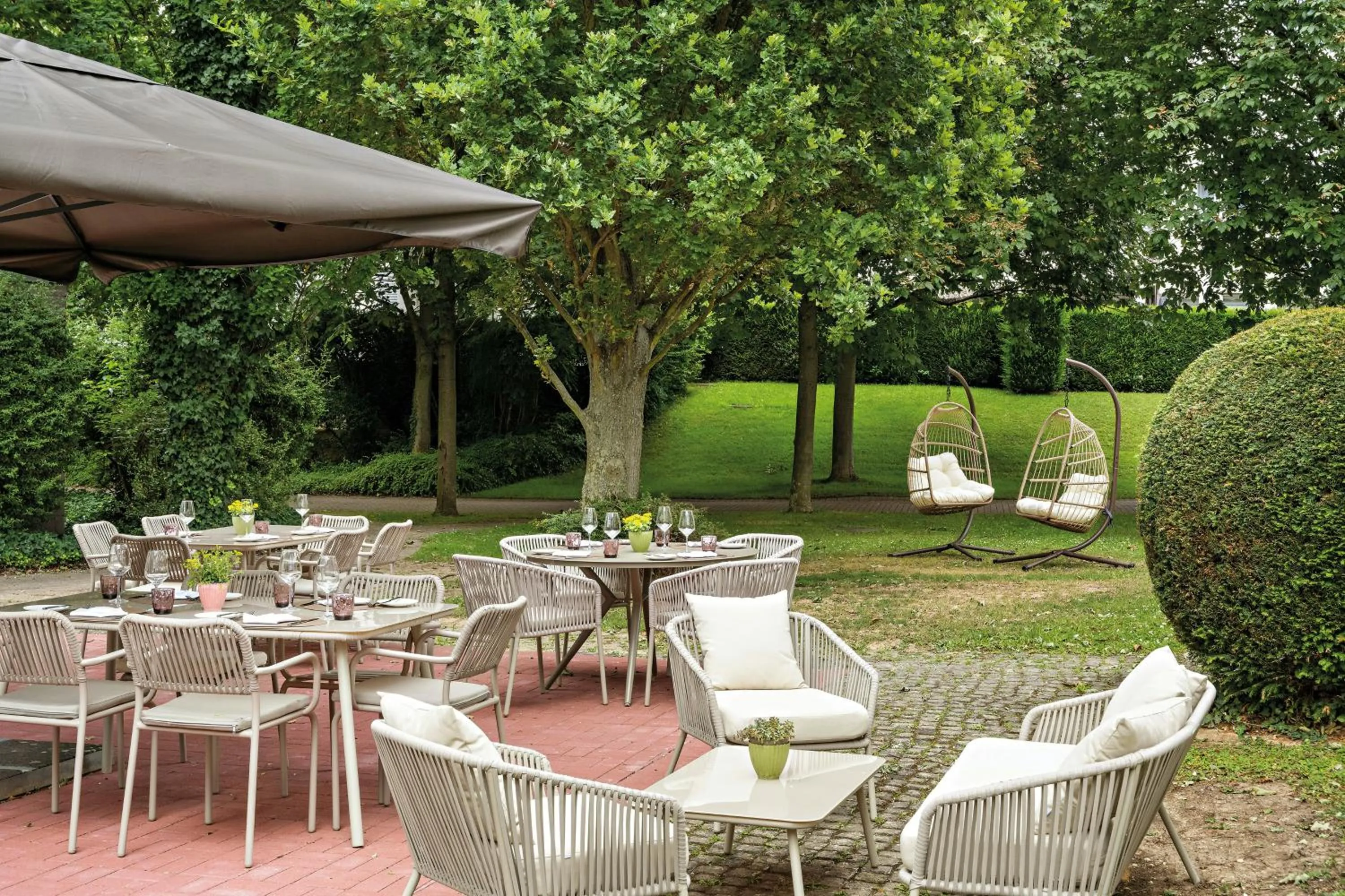 Balcony/Terrace in Leonardo Hotel Mainz