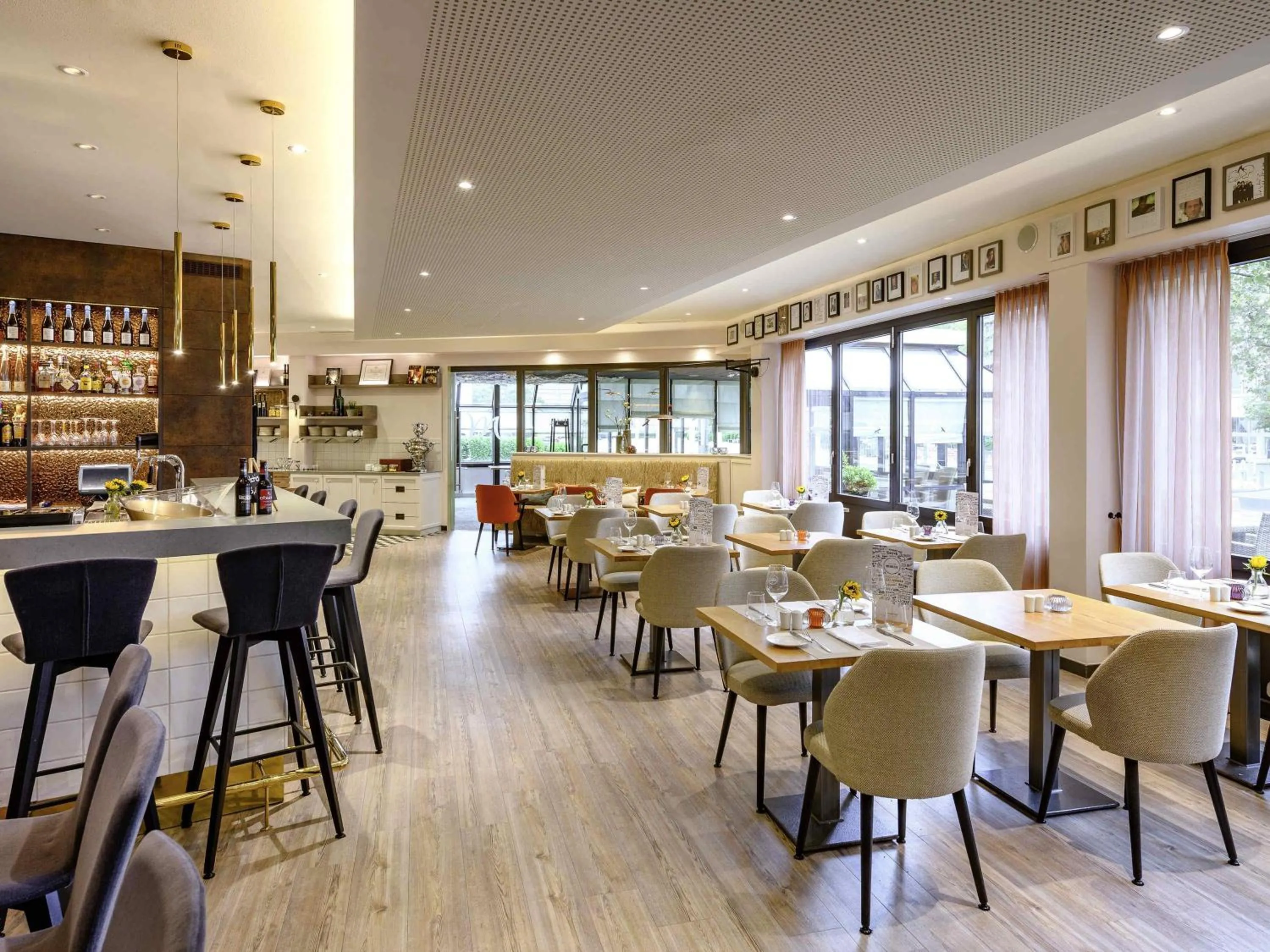 Restaurant/places to eat in Mercure Hotel Saarbrücken City