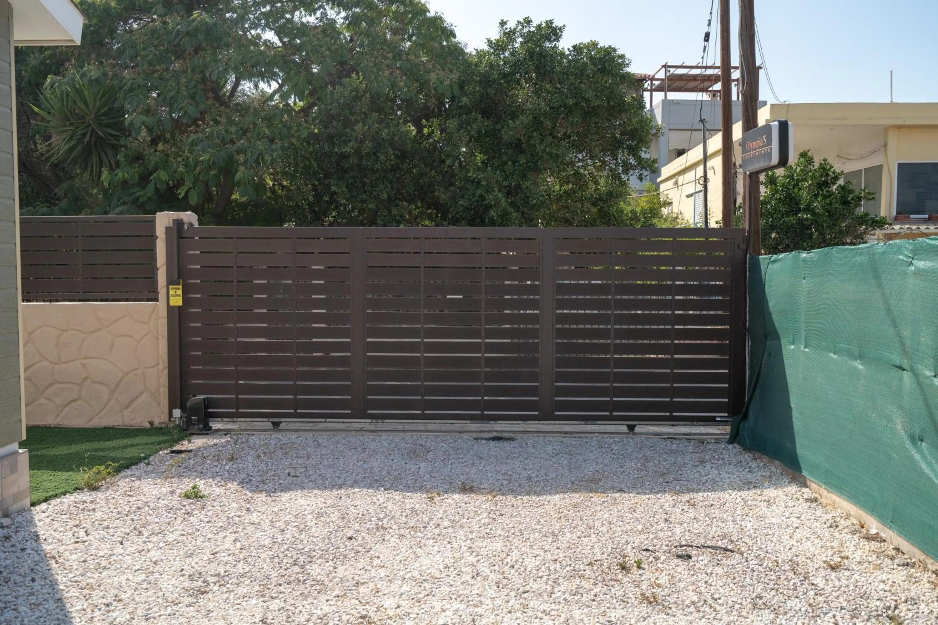 Parking in Olympia's Apartments by Traser