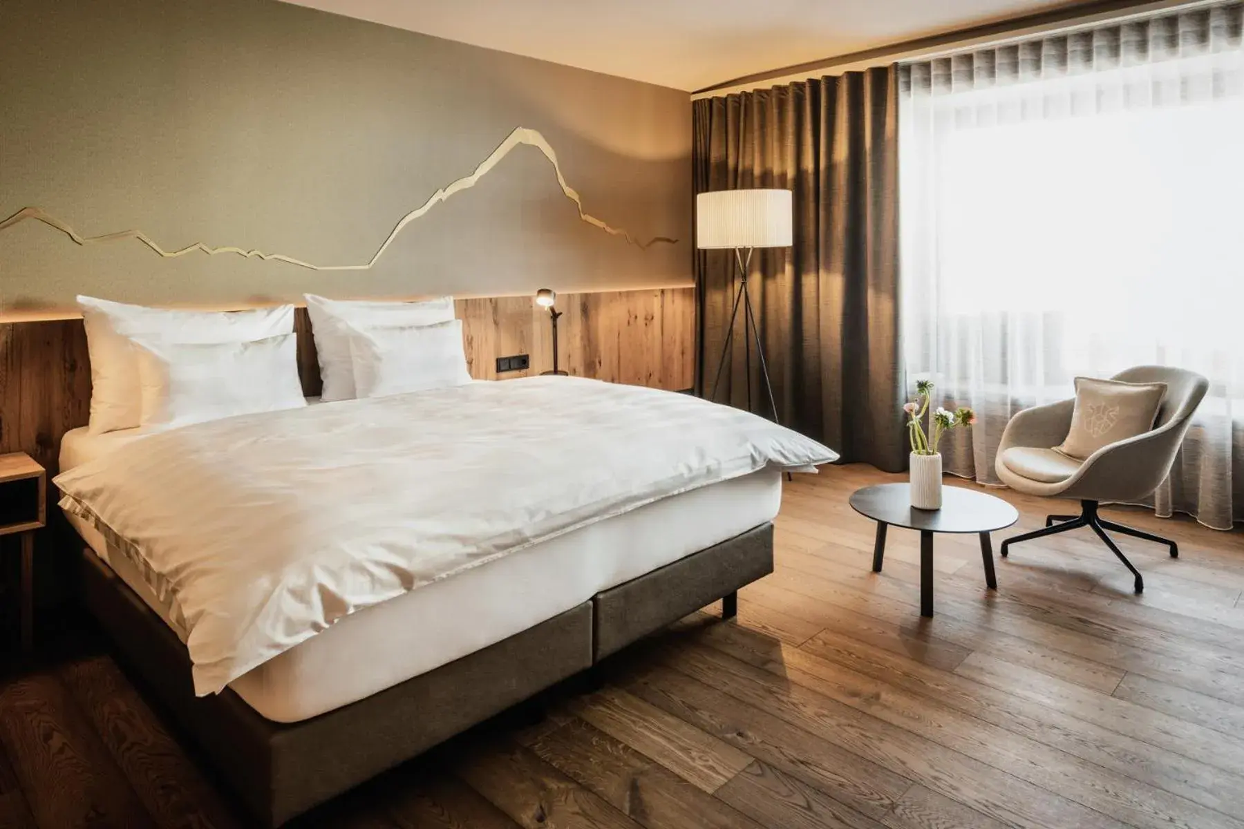 Deluxe Double Room with Mountain View in Berghotel Biberkopf Deluxe Double Room with Mountain View in Berghotel Biberkopf