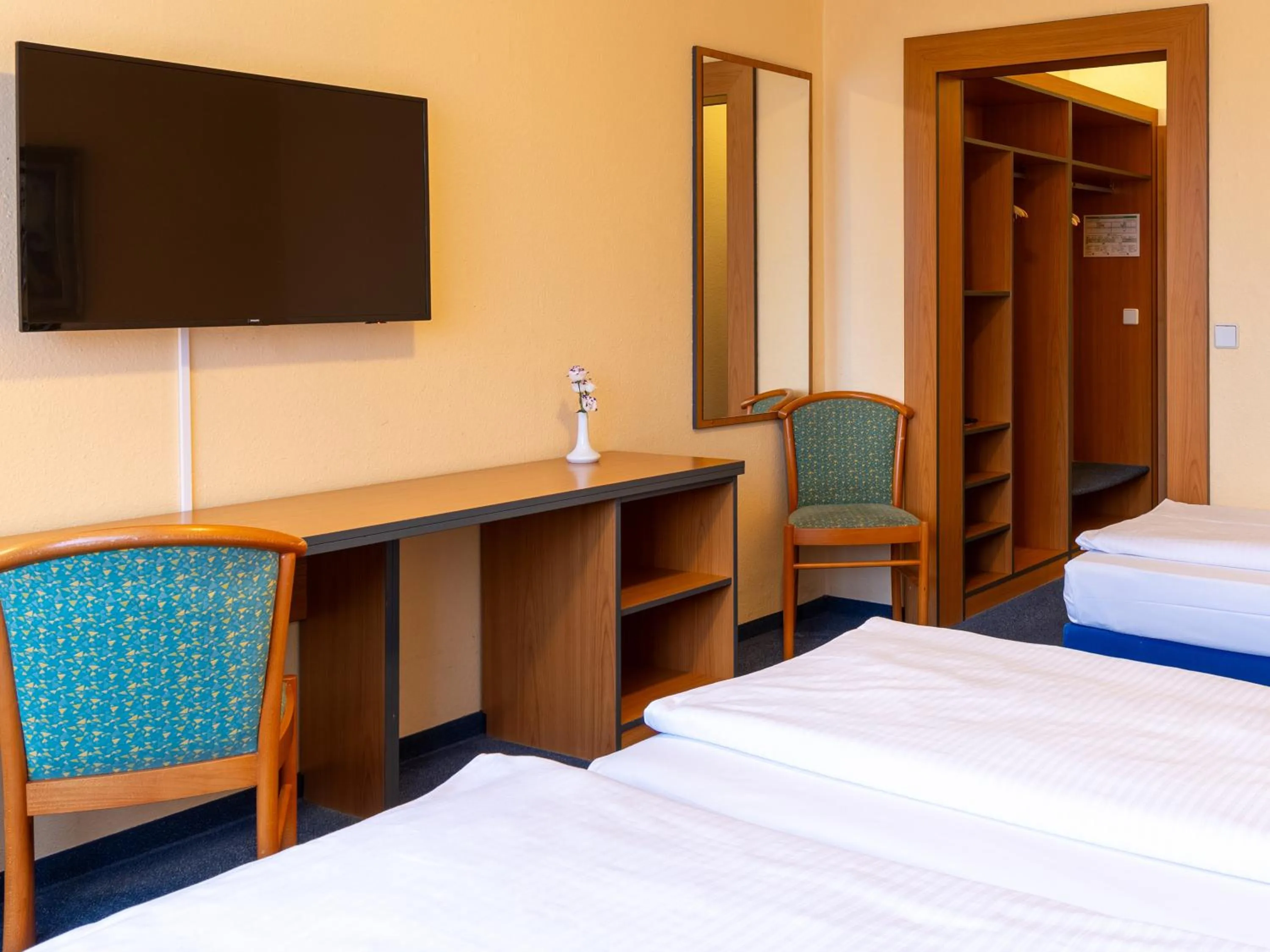 Bed in Good Morning + Berlin City East