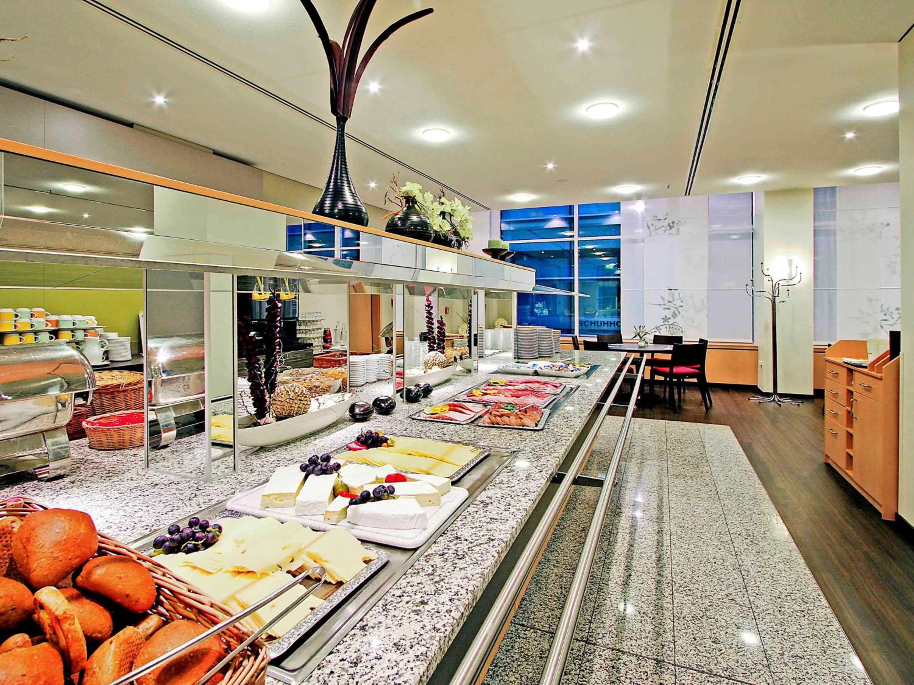 Restaurant/places to eat in ibis Dresden Zentrum