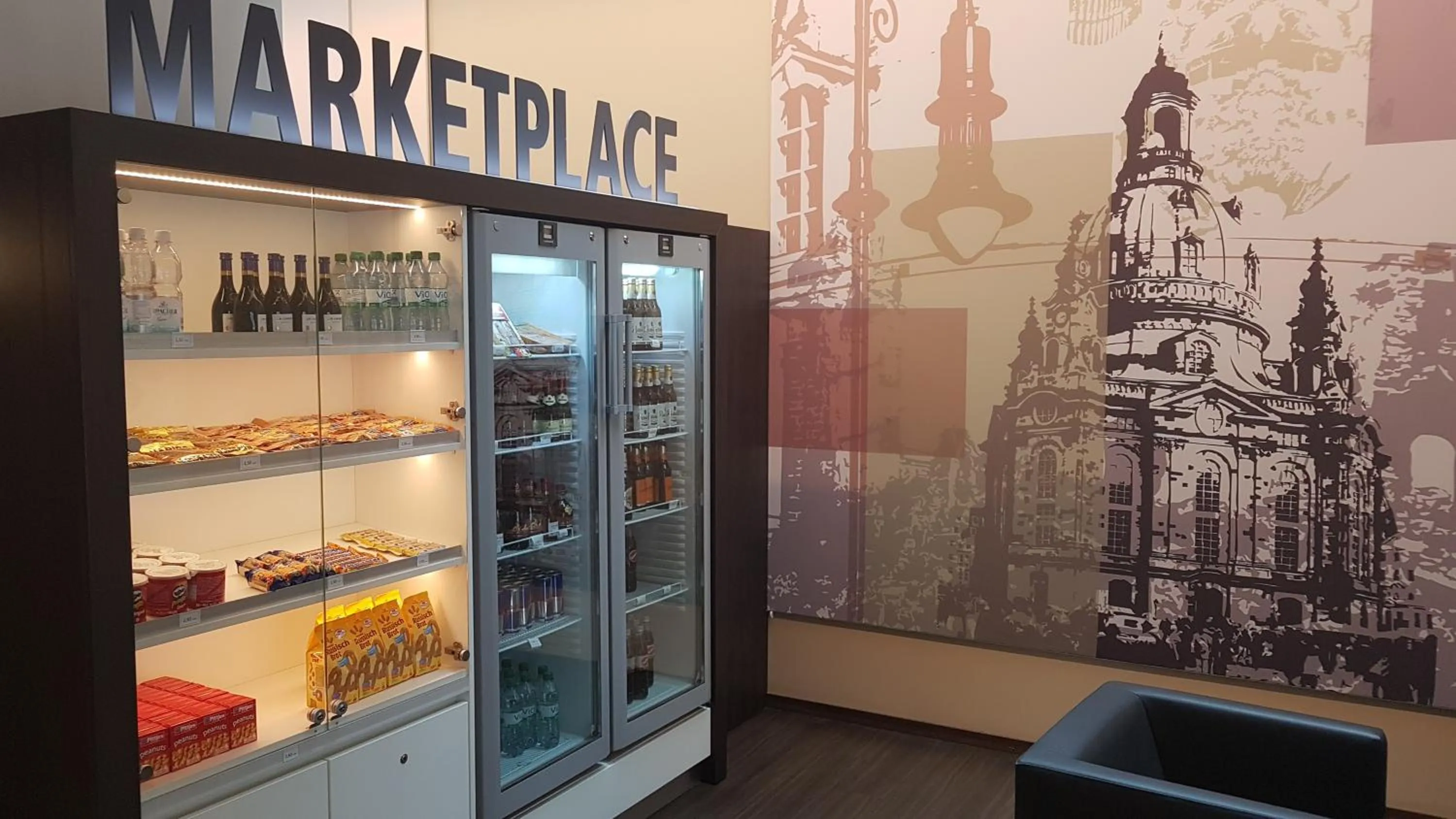 Lobby or reception in ibis Dresden Zentrum