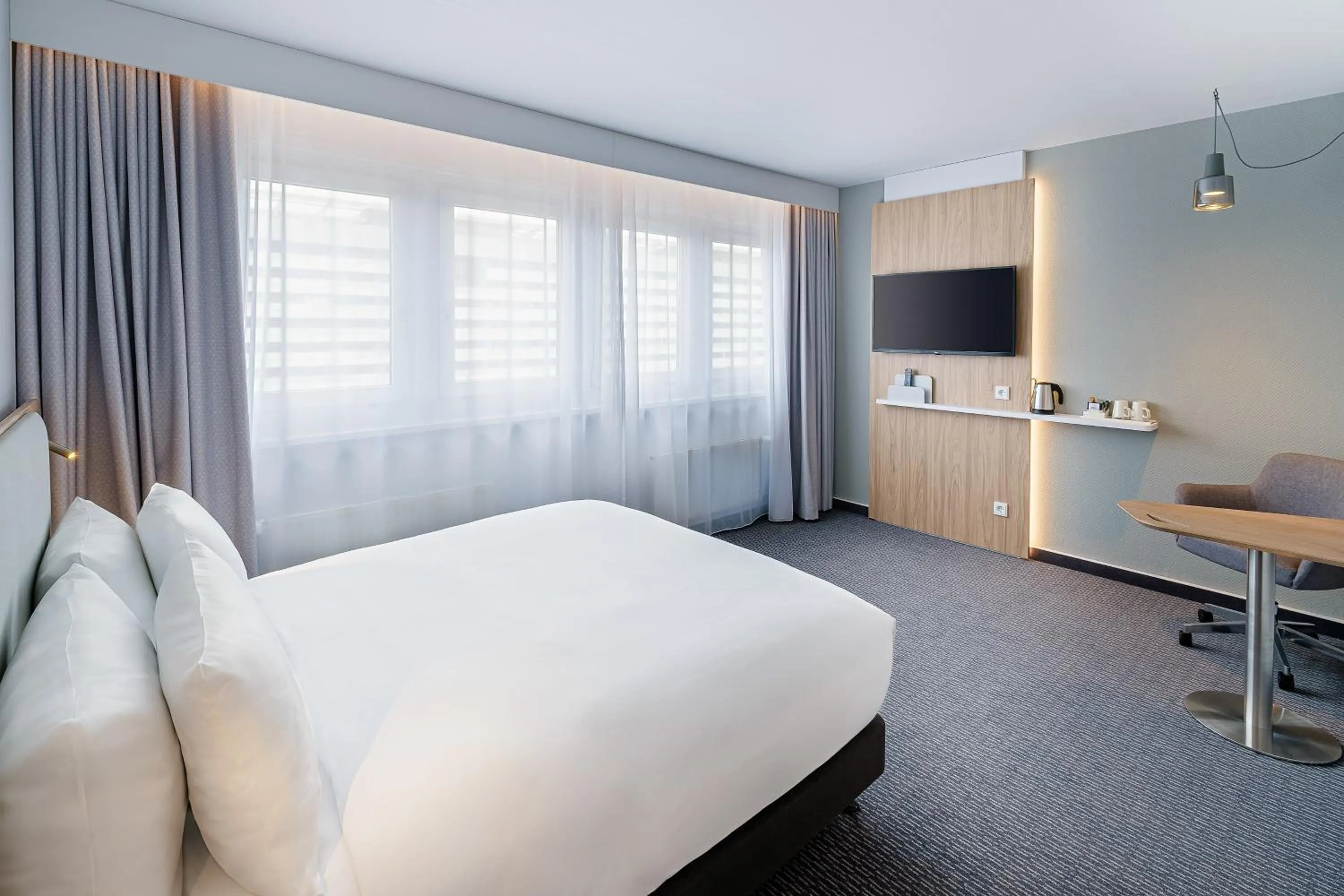 Bedroom, Bed in Holiday Inn Express Dresden Zentrum by IHG
