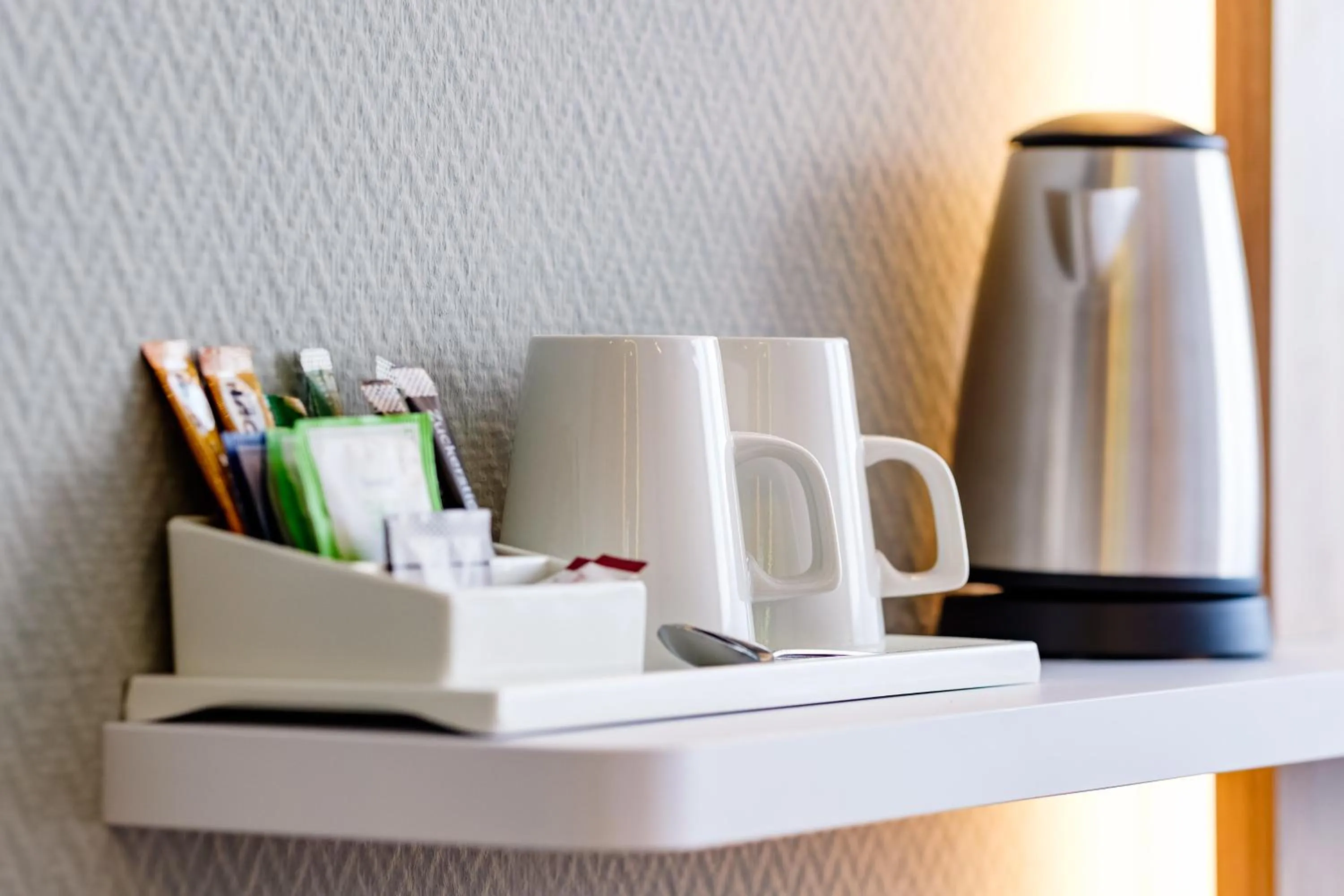 Coffee/tea facilities in Holiday Inn Express Dresden Zentrum by IHG