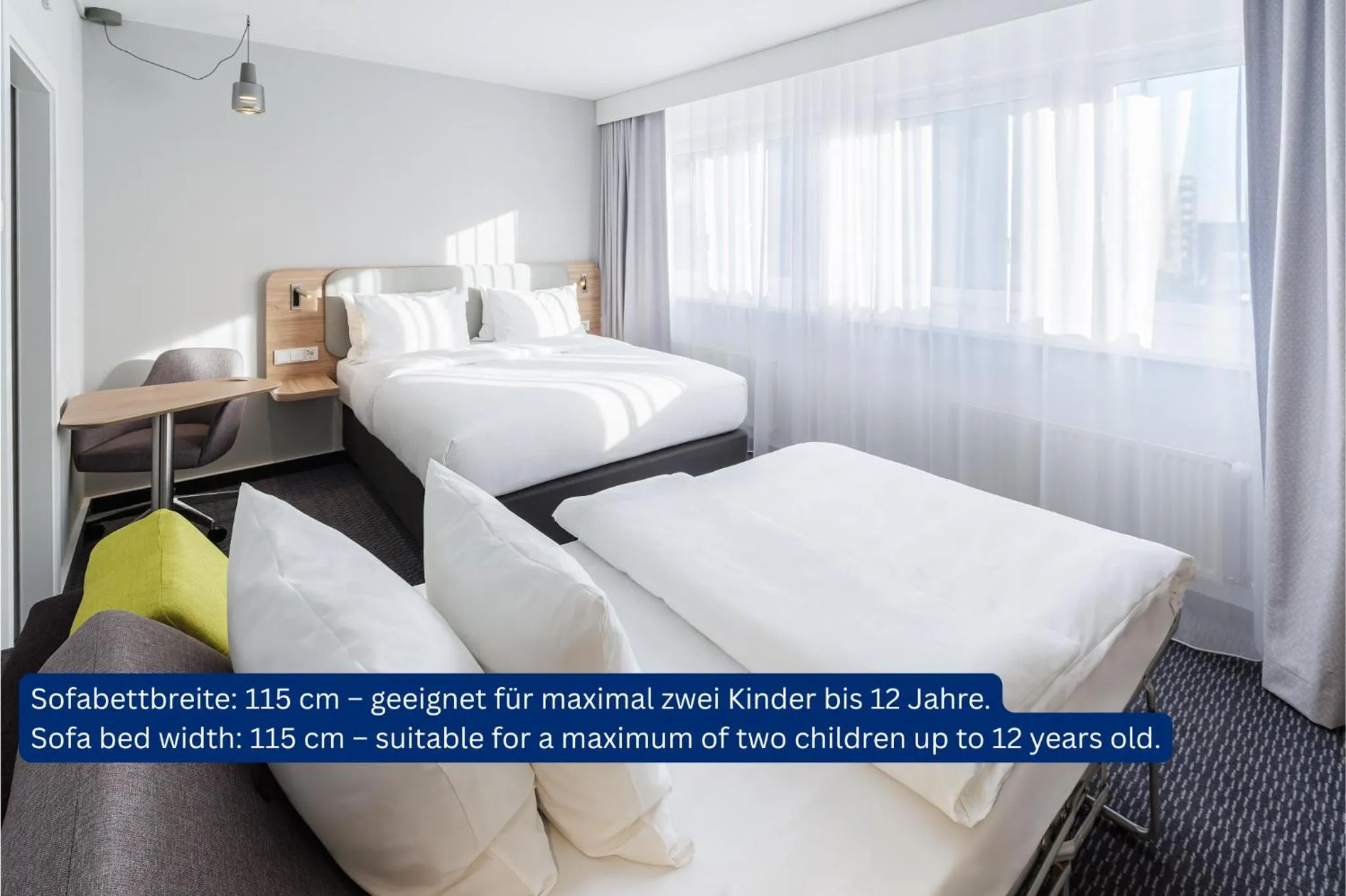 Bed in Holiday Inn Express Dresden Zentrum by IHG
