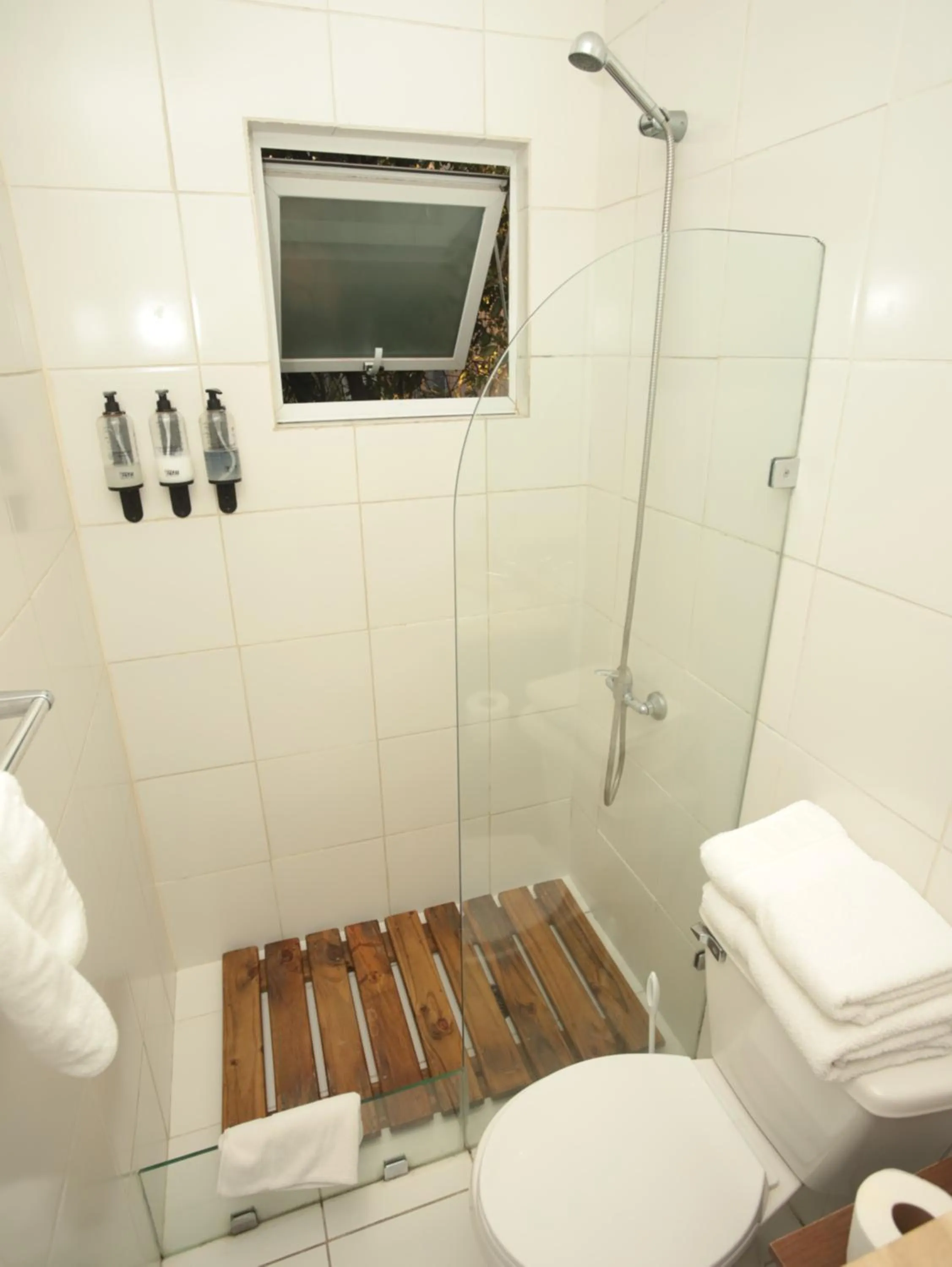 Shower in De Triana Hotel