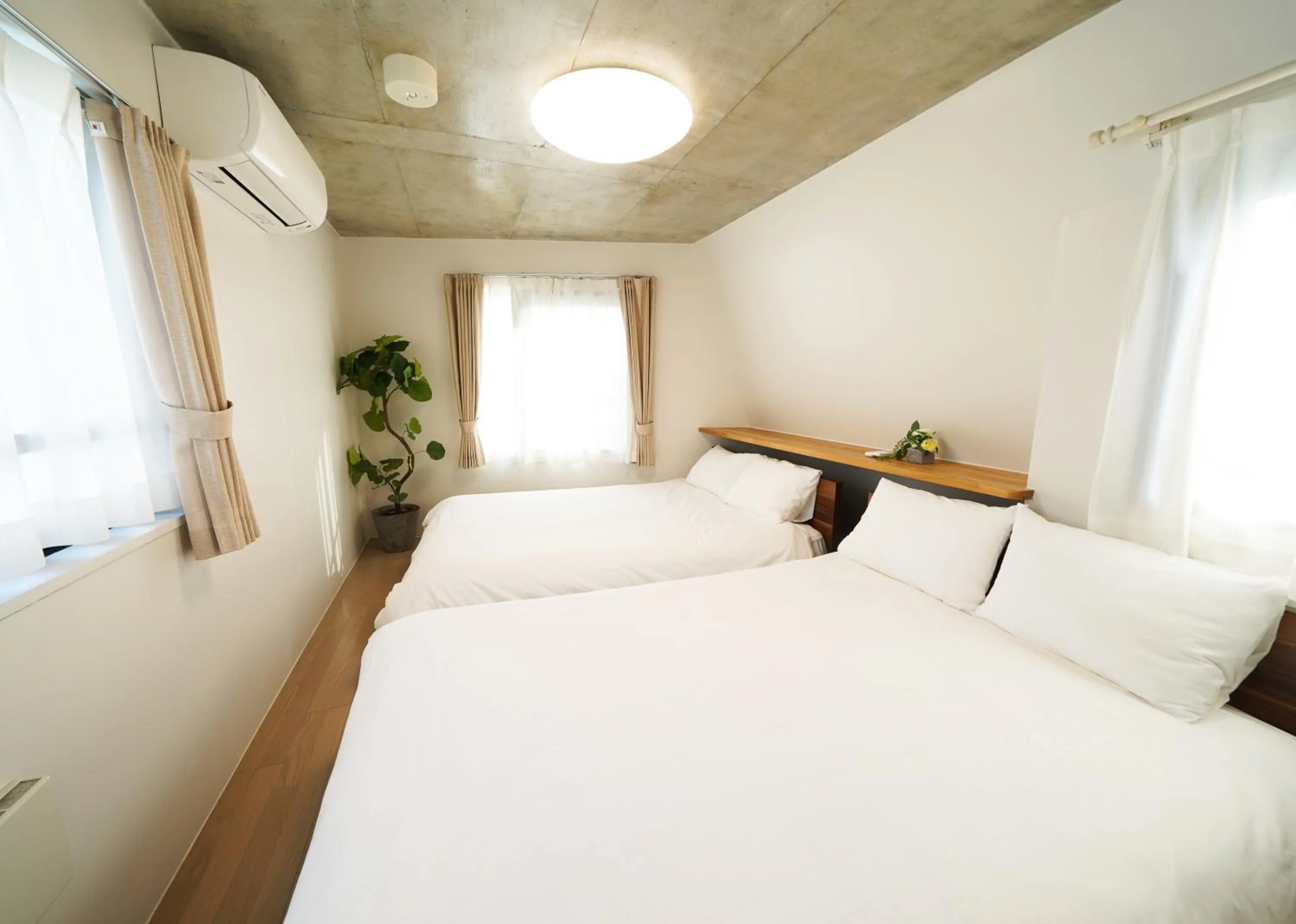 Bed in Laffitte Tokyo WEST