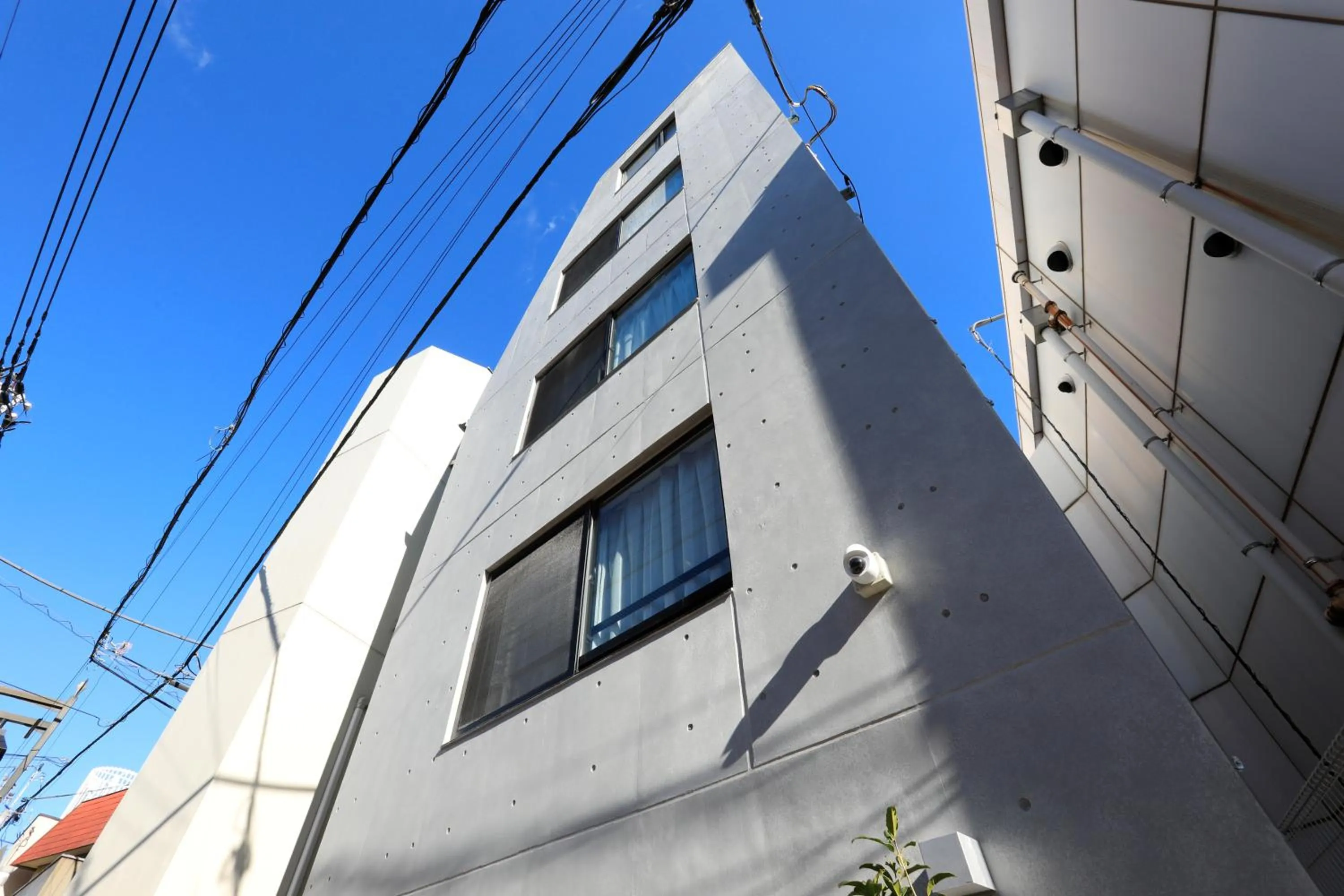 Property building in Laffitte Tokyo WEST