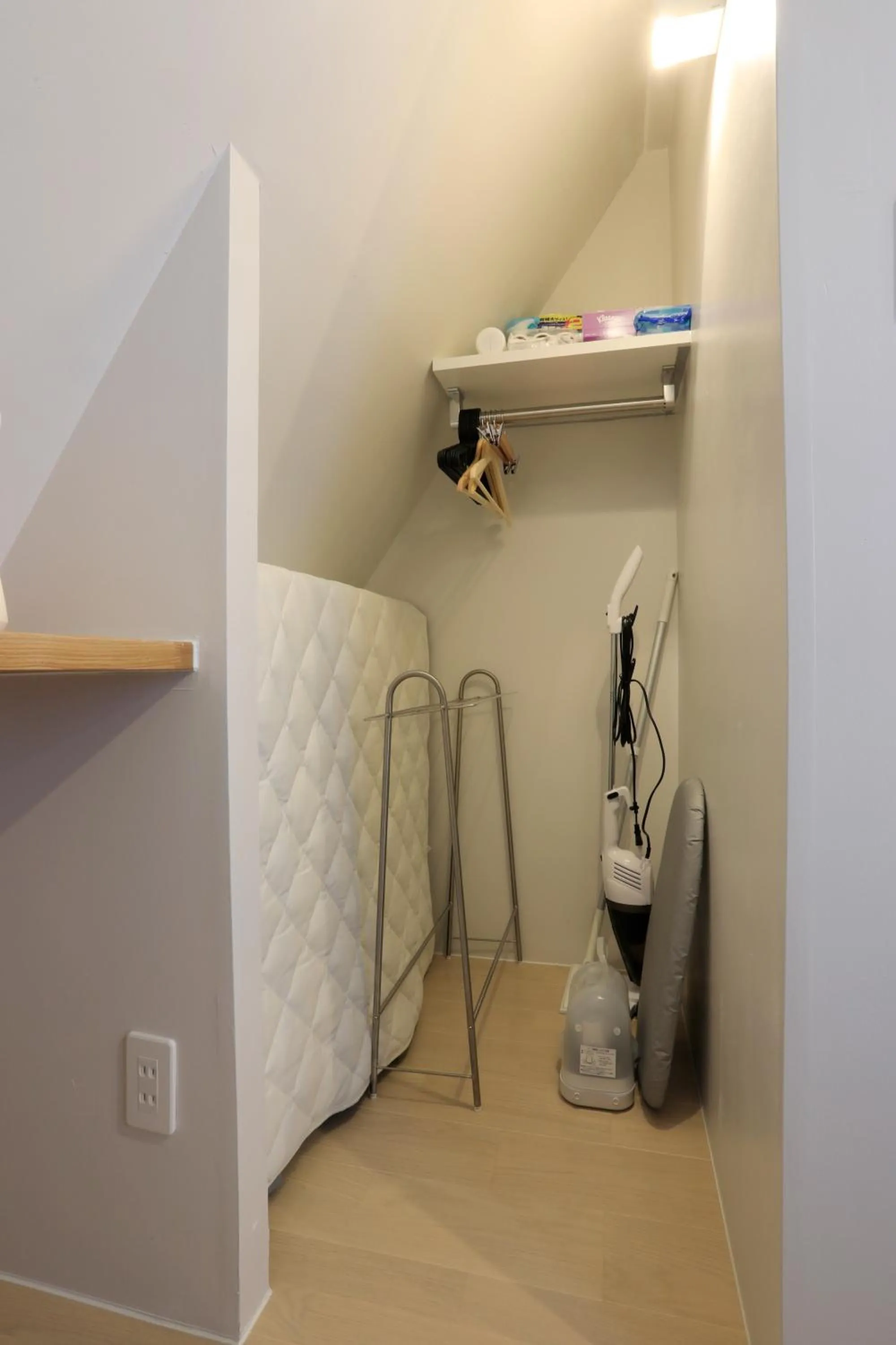 Area and facilities in Laffitte Tokyo WEST