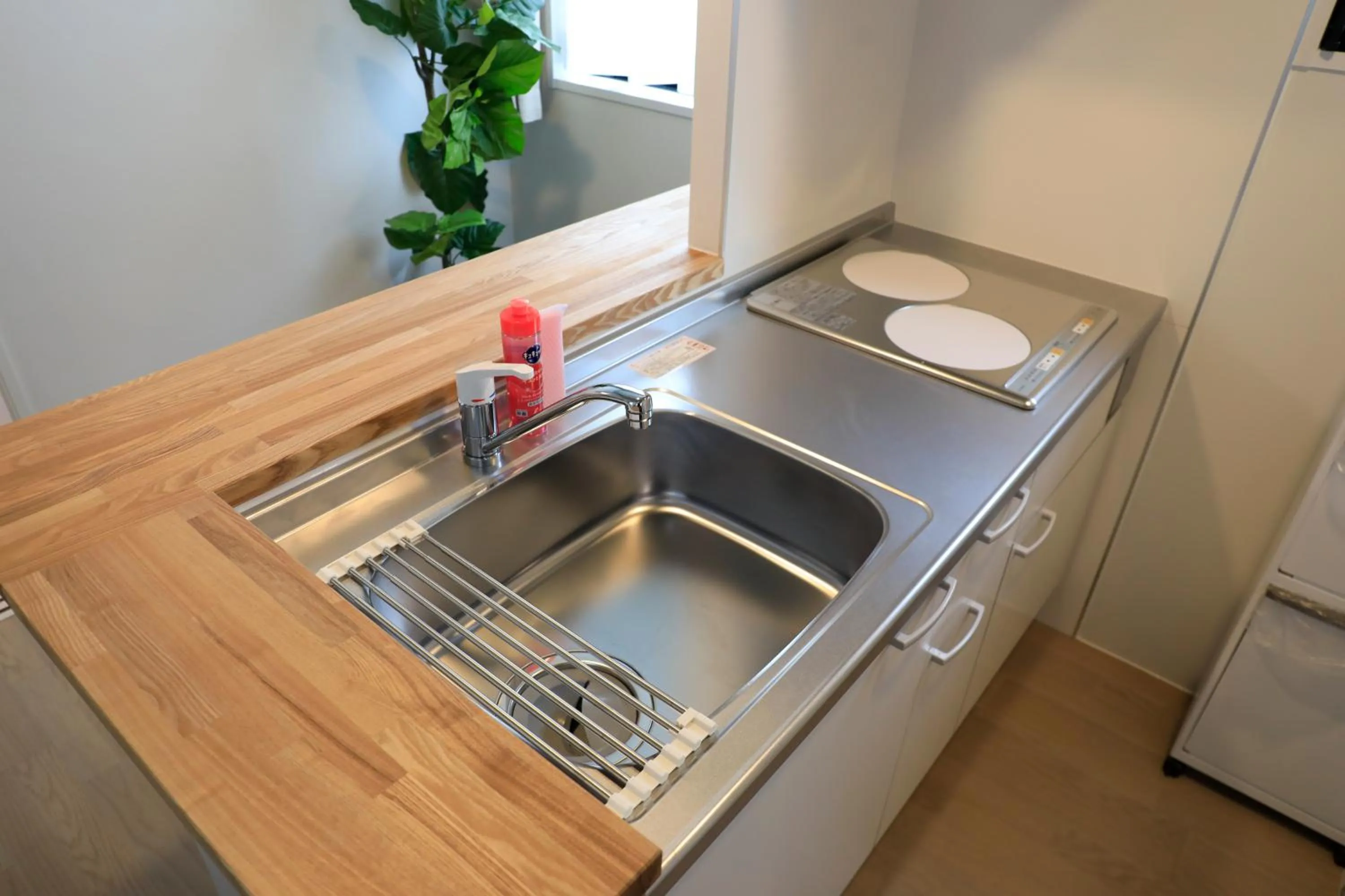 Kitchen or kitchenette in Laffitte Tokyo WEST