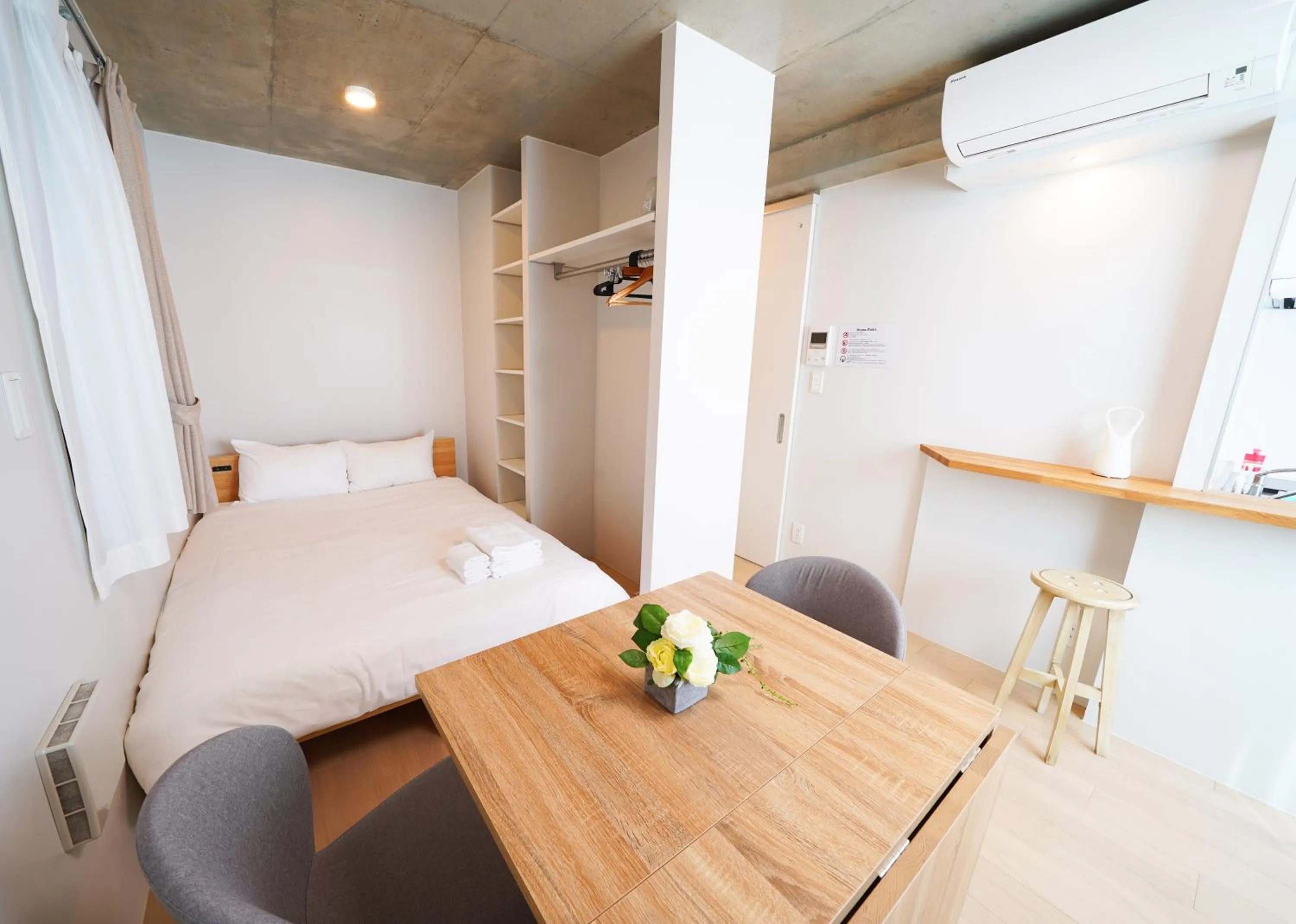 Bed in Laffitte Tokyo WEST