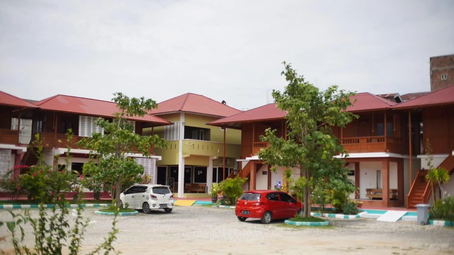 Property building in GRANADA INN PALU