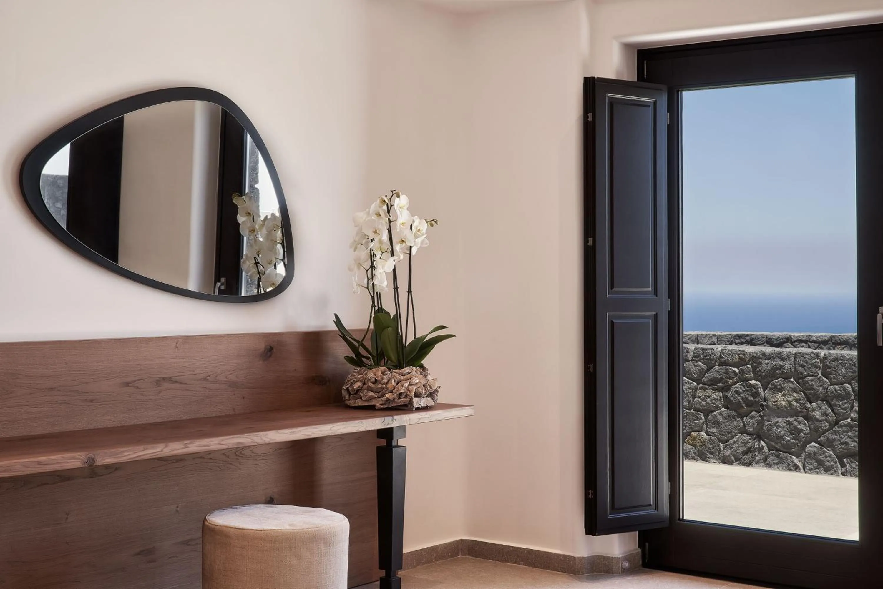 Decorative detail in SantAnna Luxury Suites