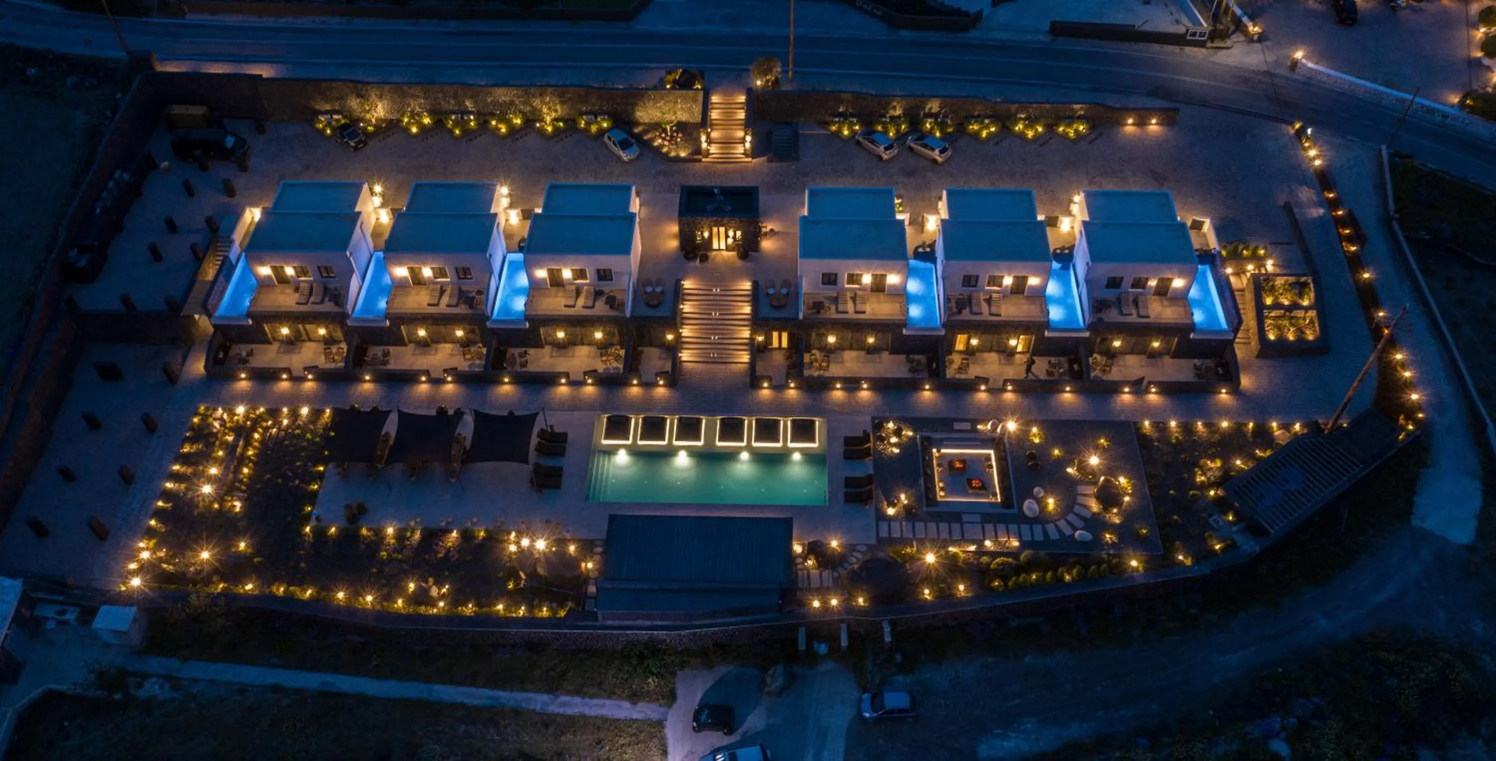 Property building in SantAnna Luxury Suites