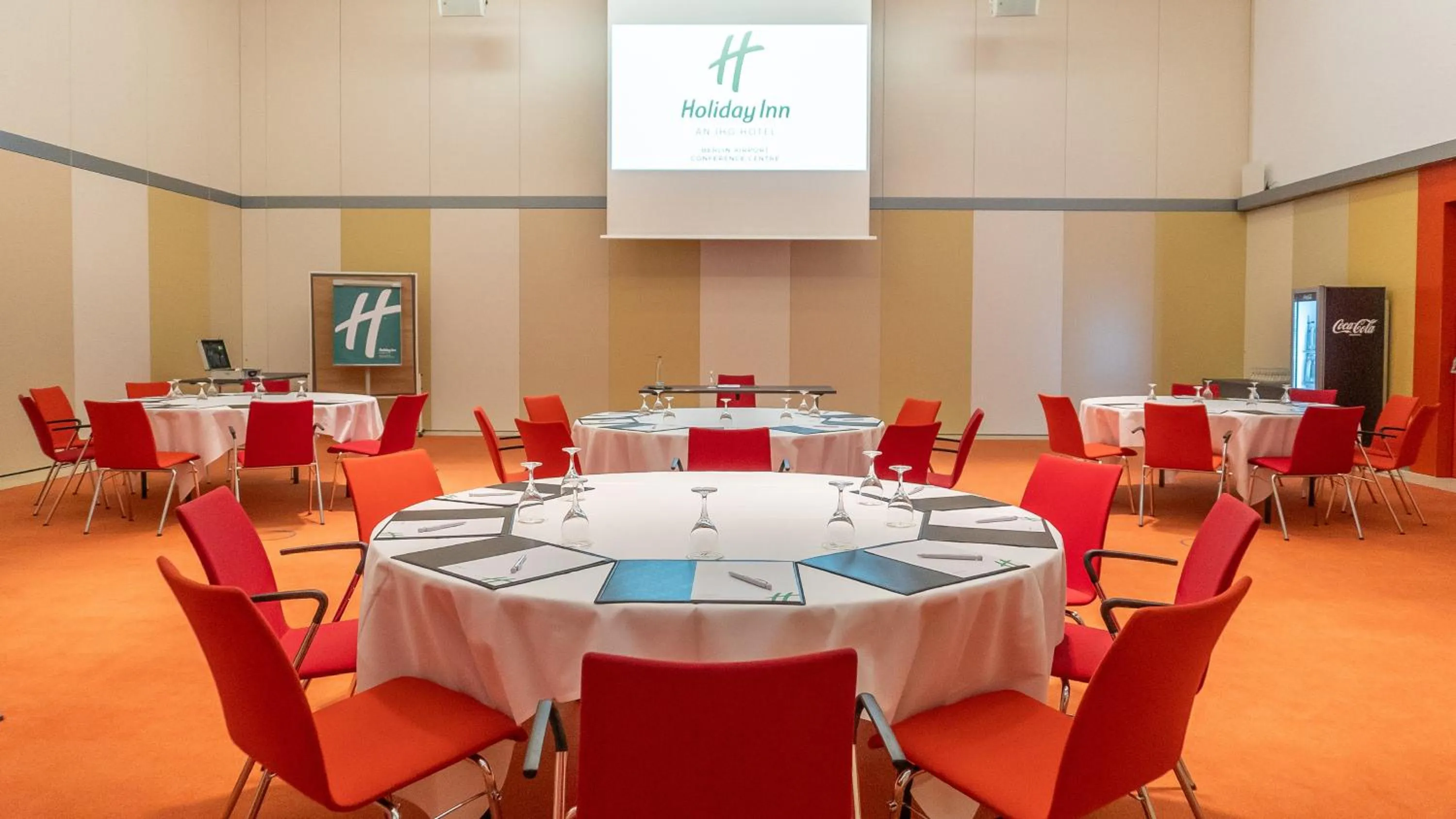 Meeting/conference room in Holiday Inn Berlin Airport - Conference Centre by IHG