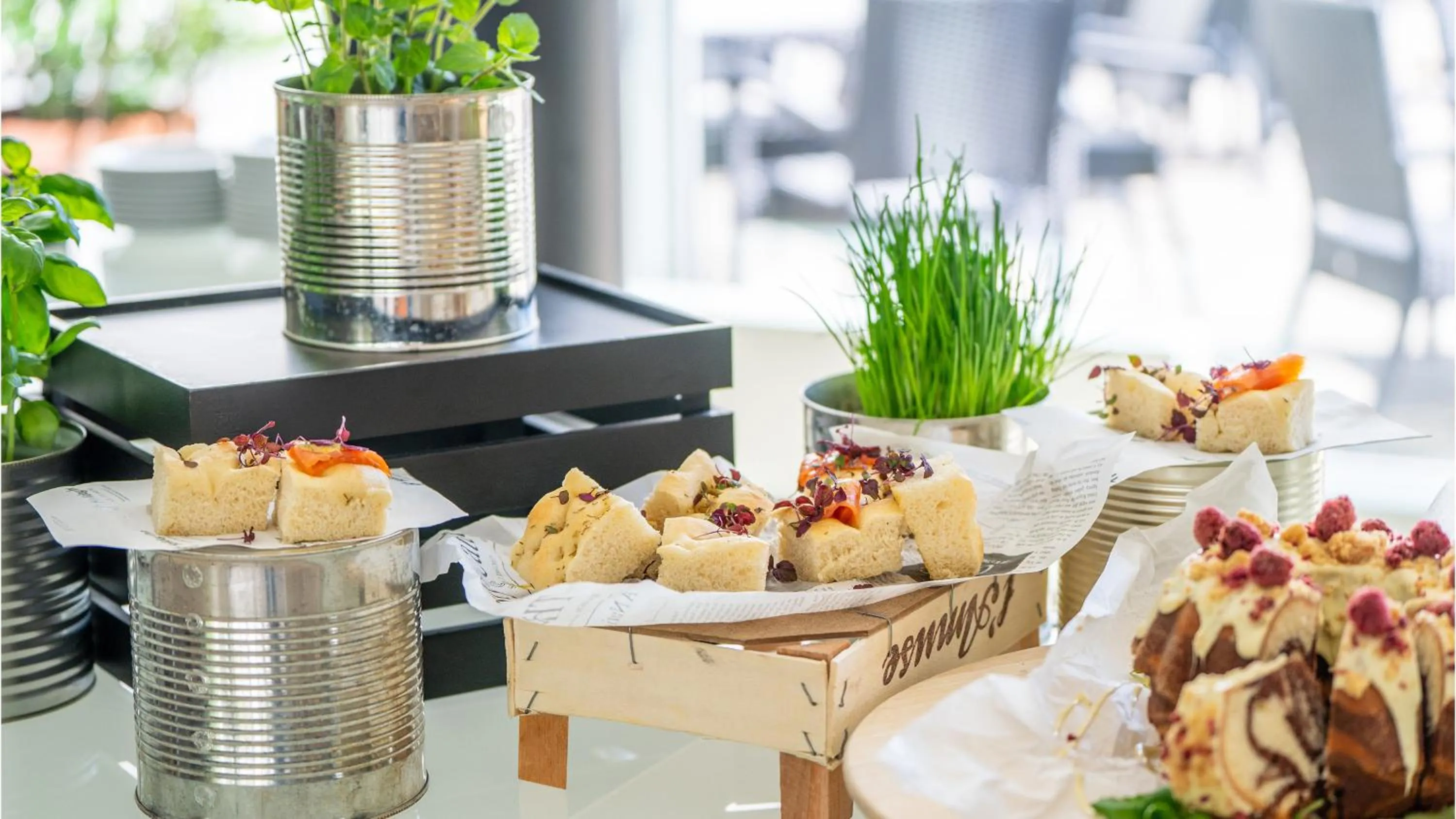 Meeting/conference room in Holiday Inn Berlin Airport - Conference Centre by IHG