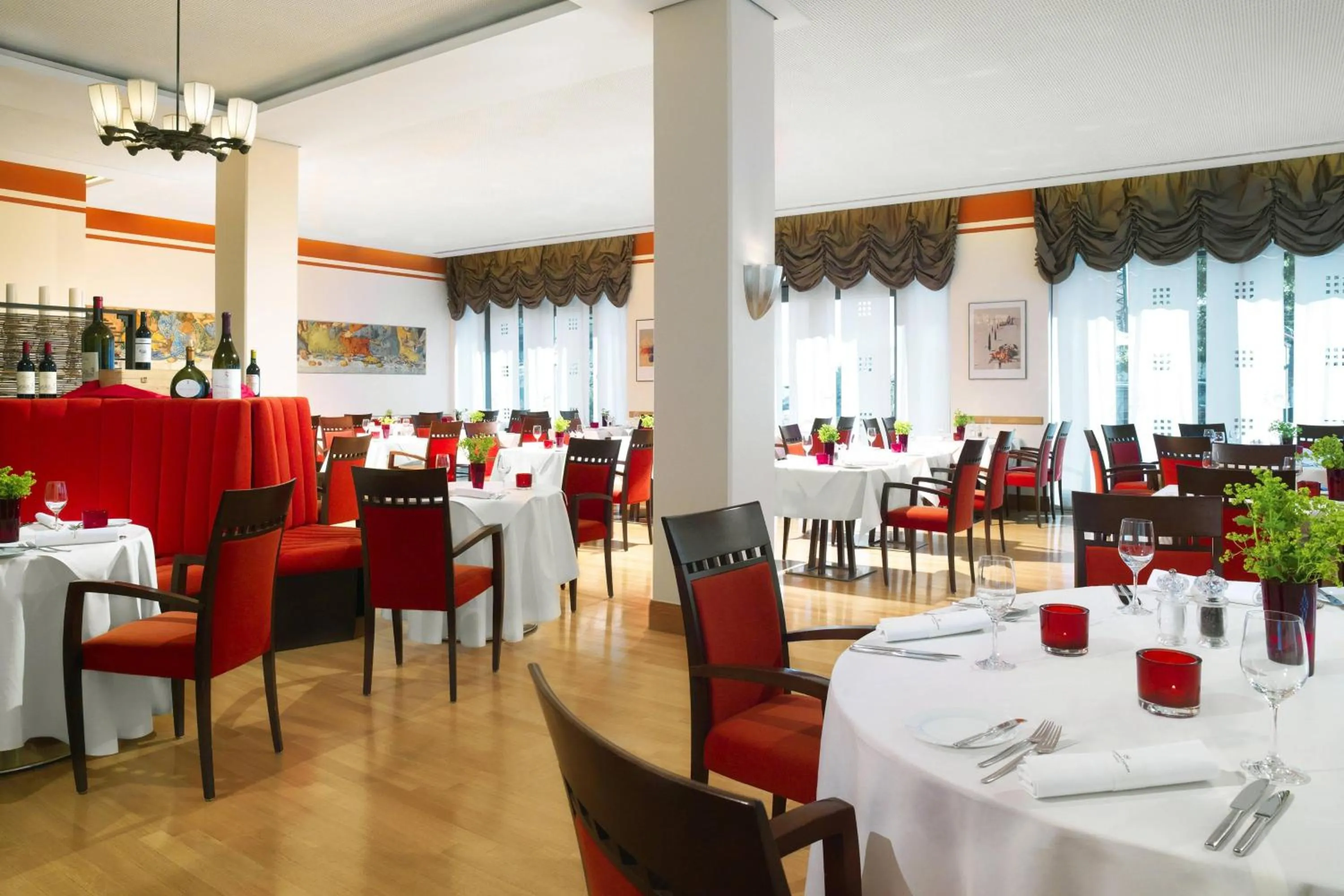 Restaurant/places to eat in Sheraton Carlton Nuernberg