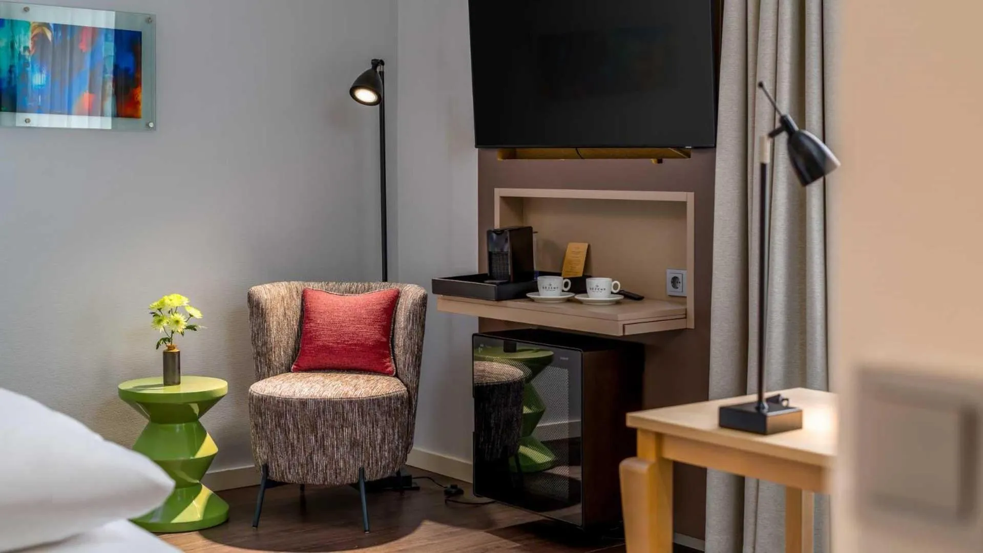 Photo of the whole room in Hotel Lyskirchen Köln