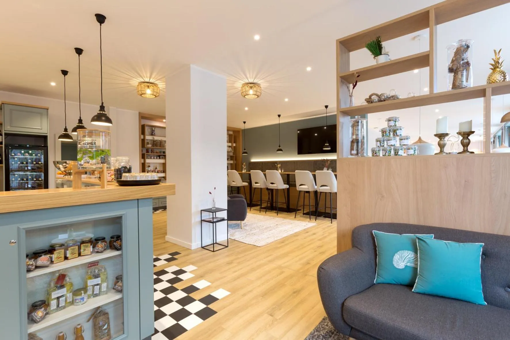 Lobby or reception in Koopmanns Hotel und Lädchen