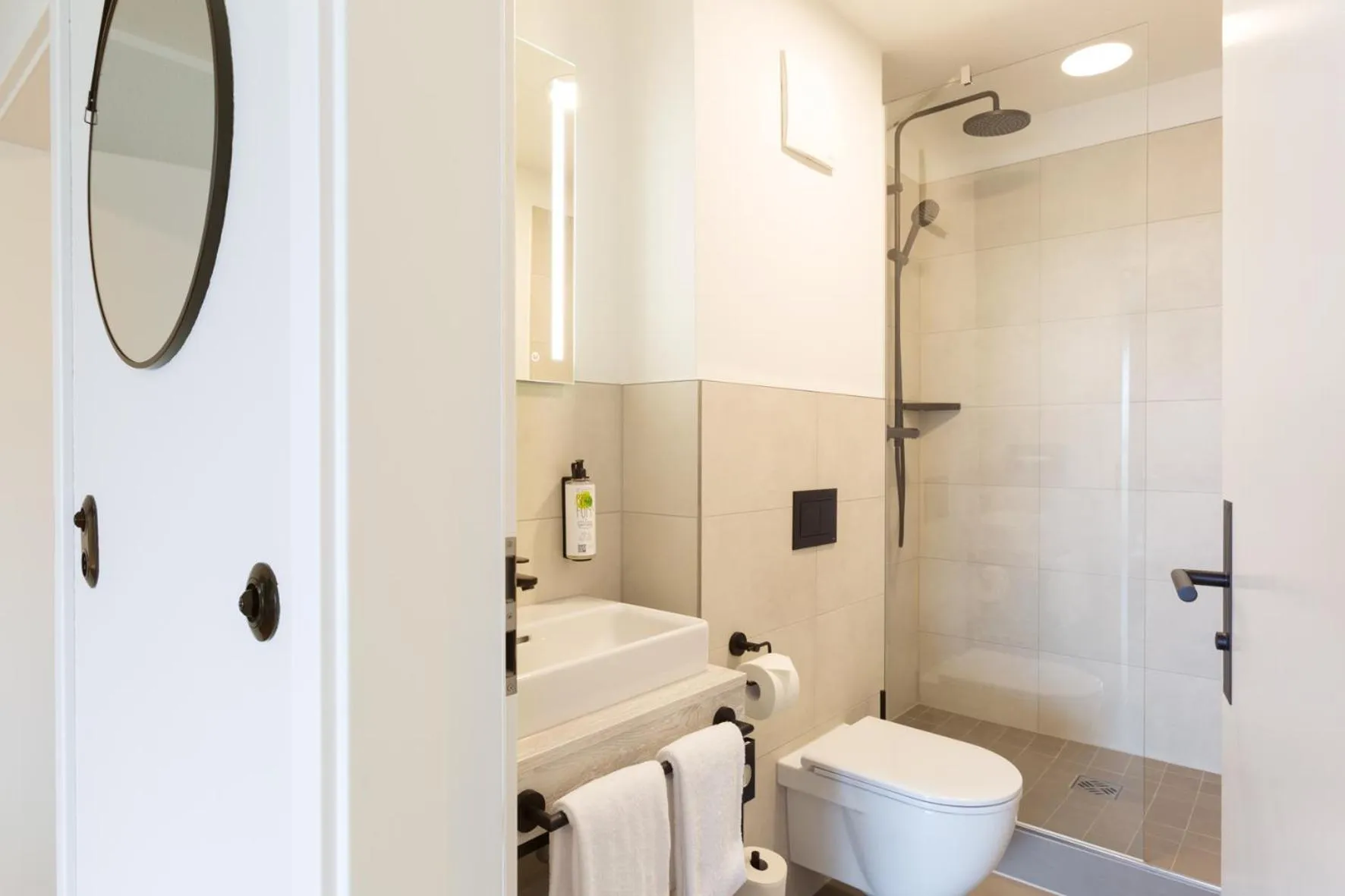 Bathroom in Koopmanns Hotel und Lädchen