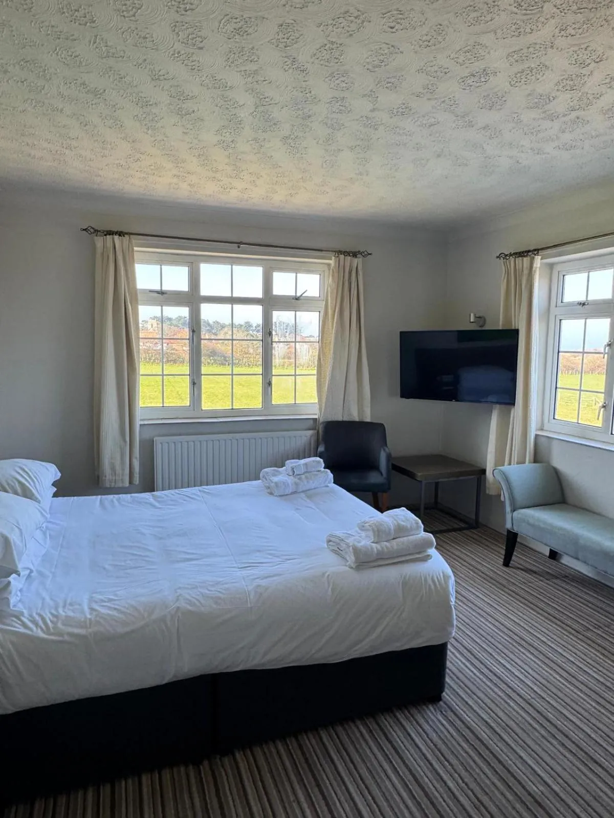 Bed in The Dormy House Hotel