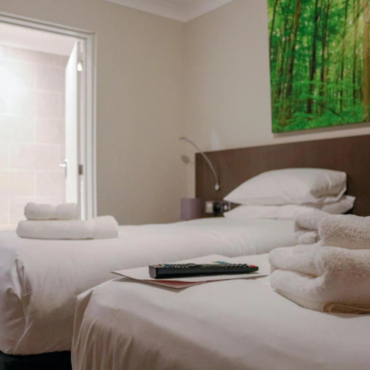 Bed in The Dormy House Hotel