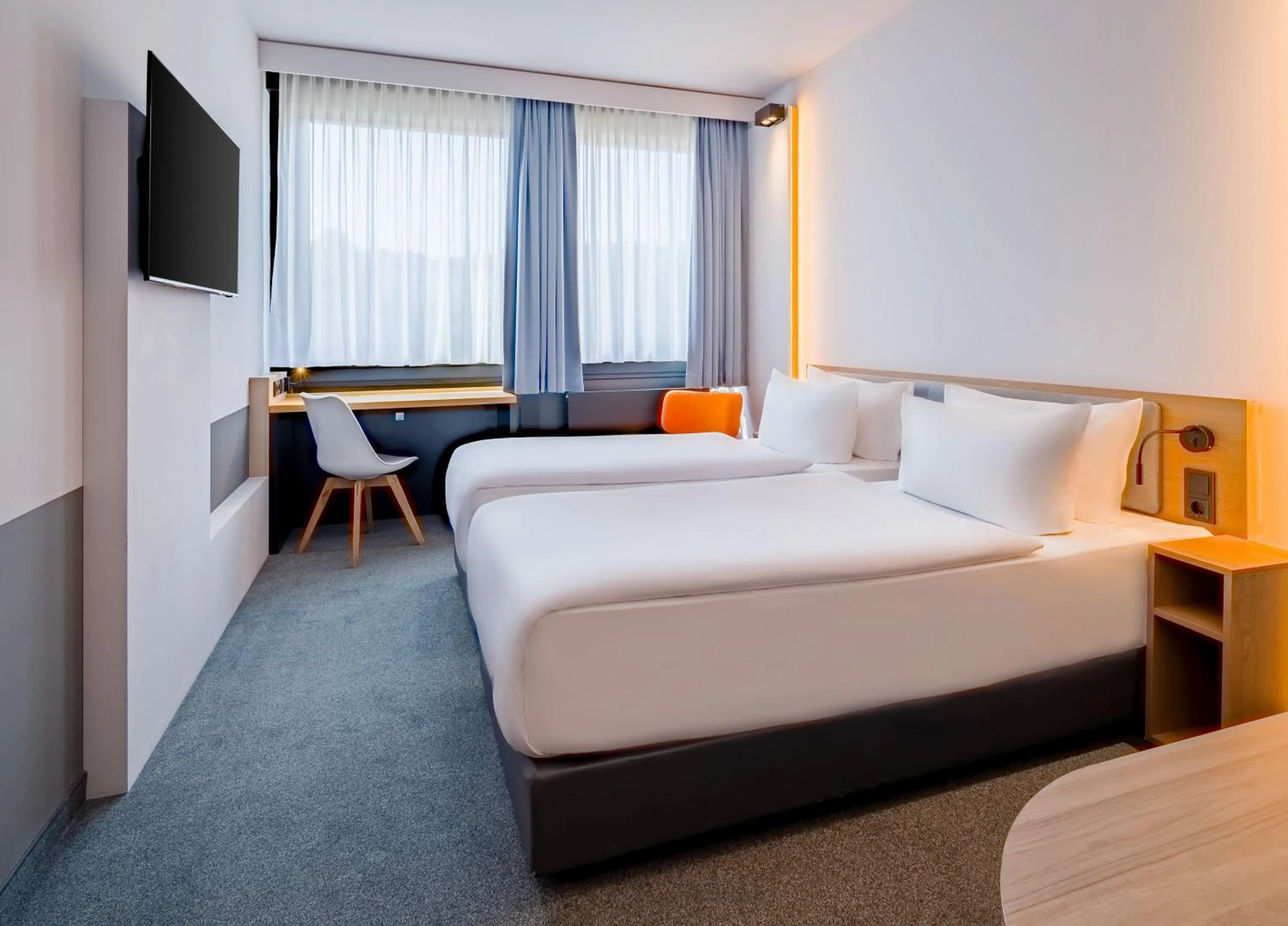 Bed in Spark by Hilton Wuppertal City Centre