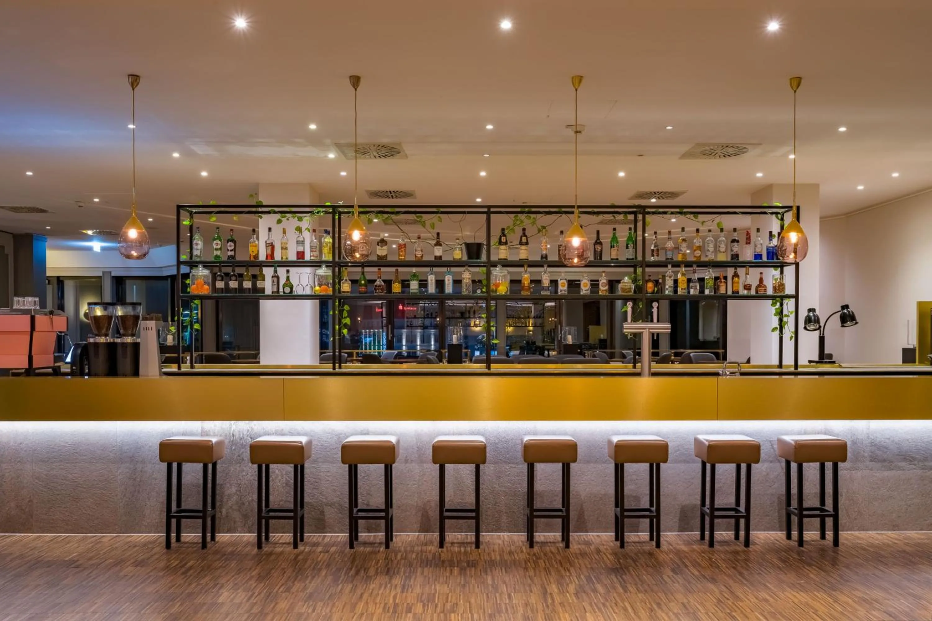 Lounge or bar in Spark by Hilton Wuppertal City Centre