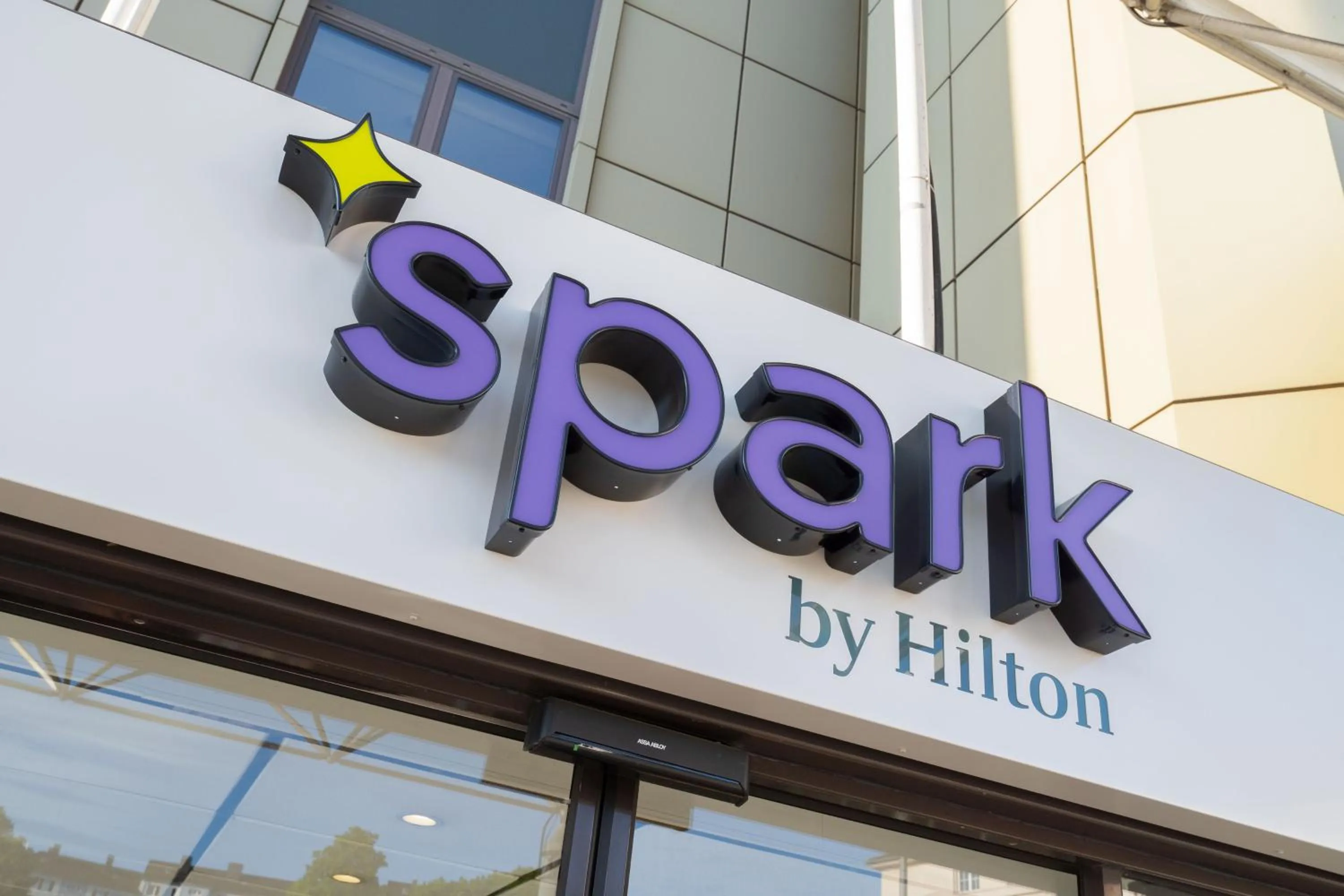 Facade/entrance in Spark by Hilton Wuppertal City Centre