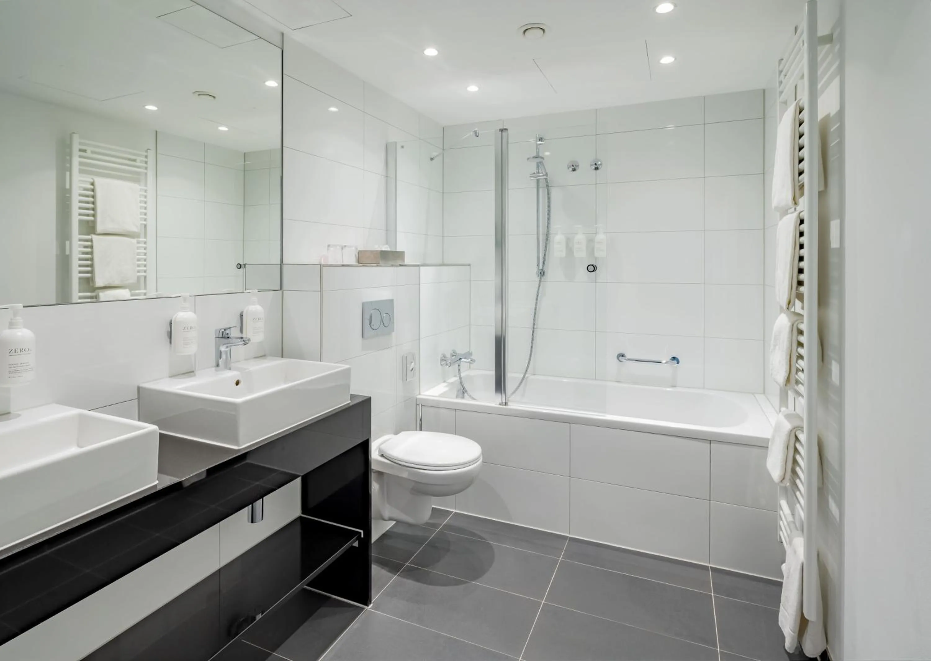 Bathroom in Spark by Hilton Wuppertal City Centre