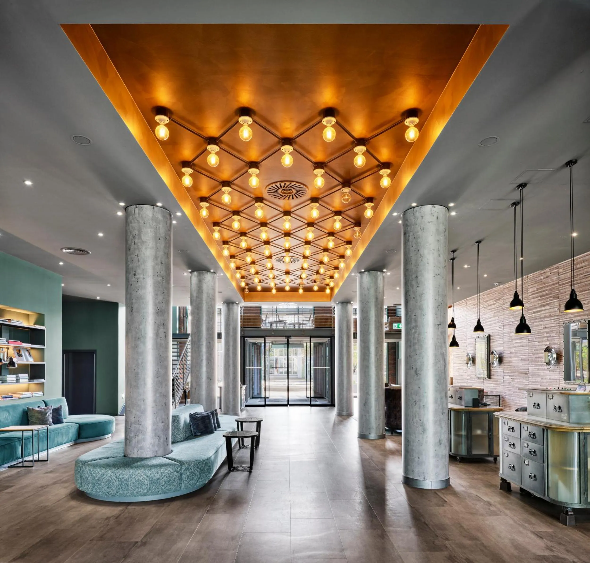 Lobby or reception in ABION Spreebogen Waterside Hotel Berlin