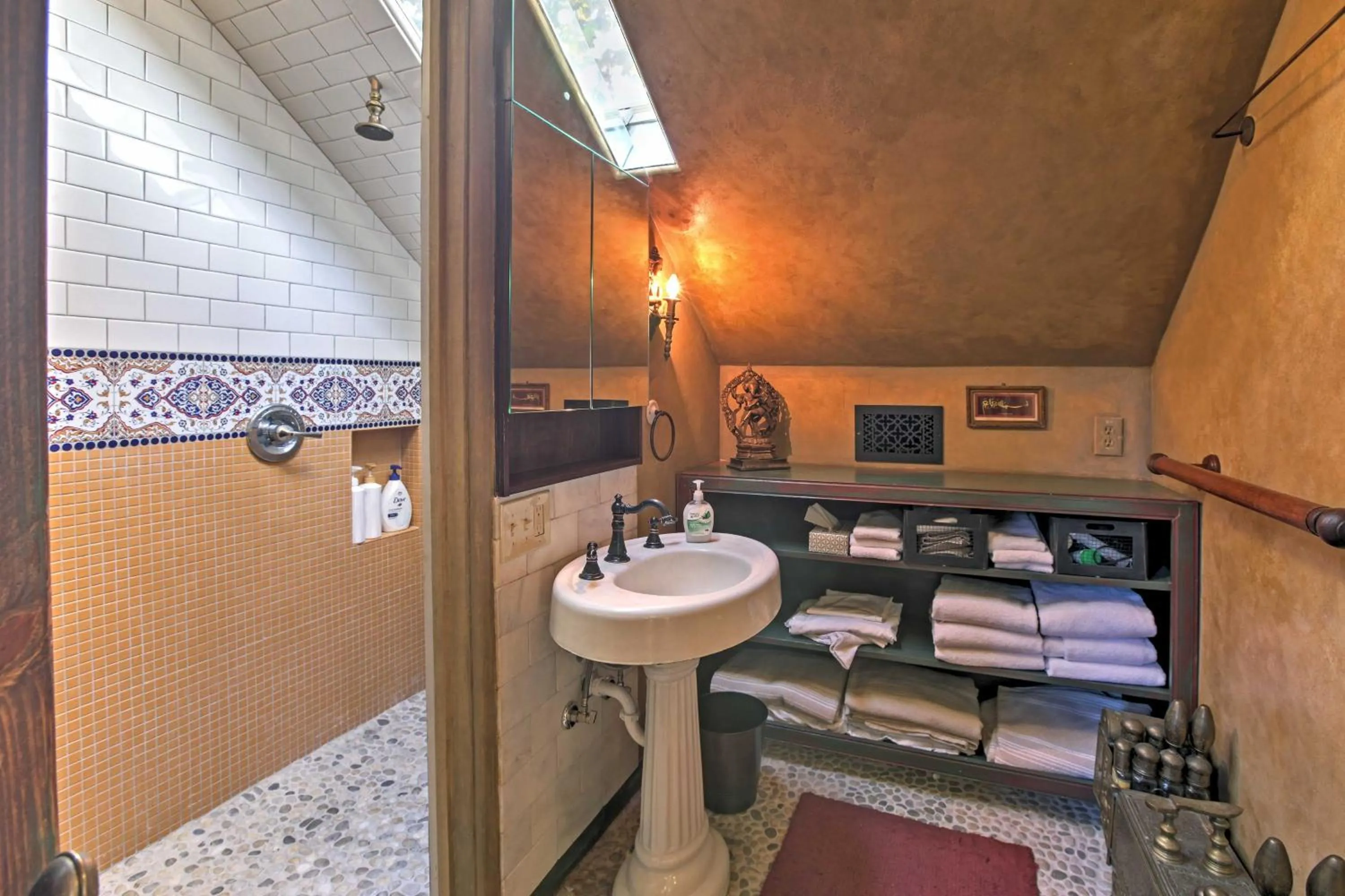 Dreamy Houston Boho Cottage with Private Pool!