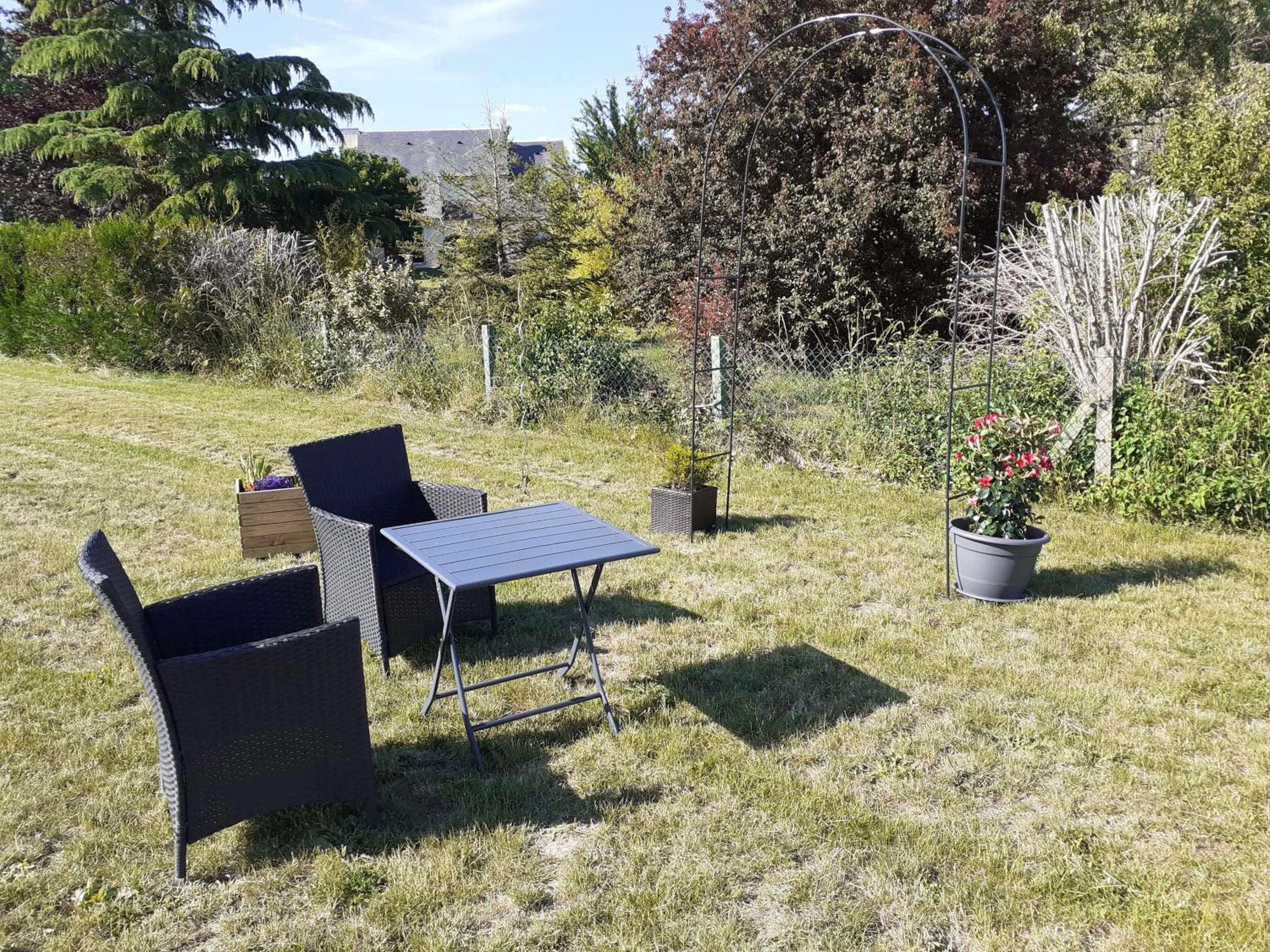 Garden in L'Escapade Lochoise