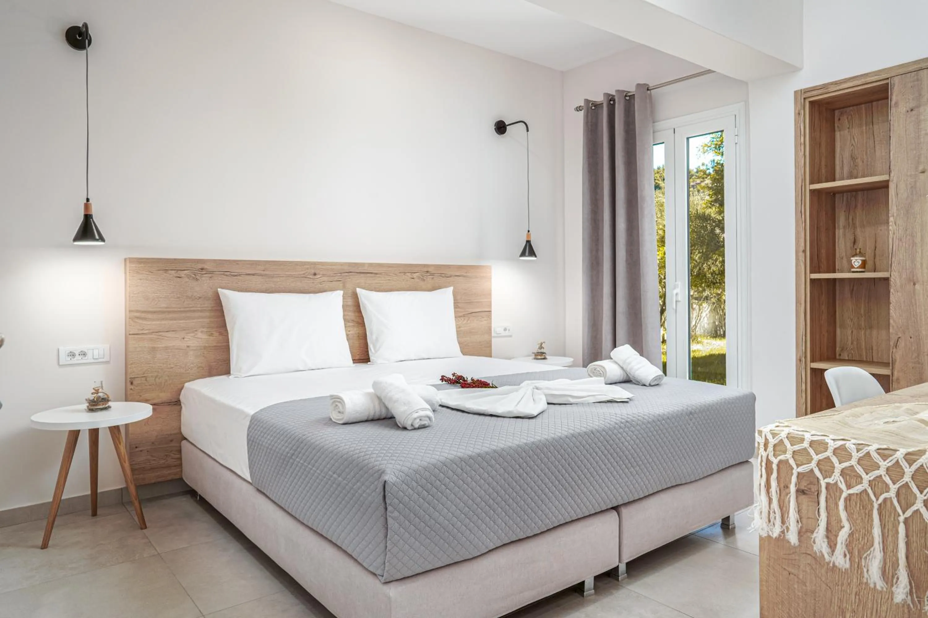 Bedroom, Bed in Antonis apartments