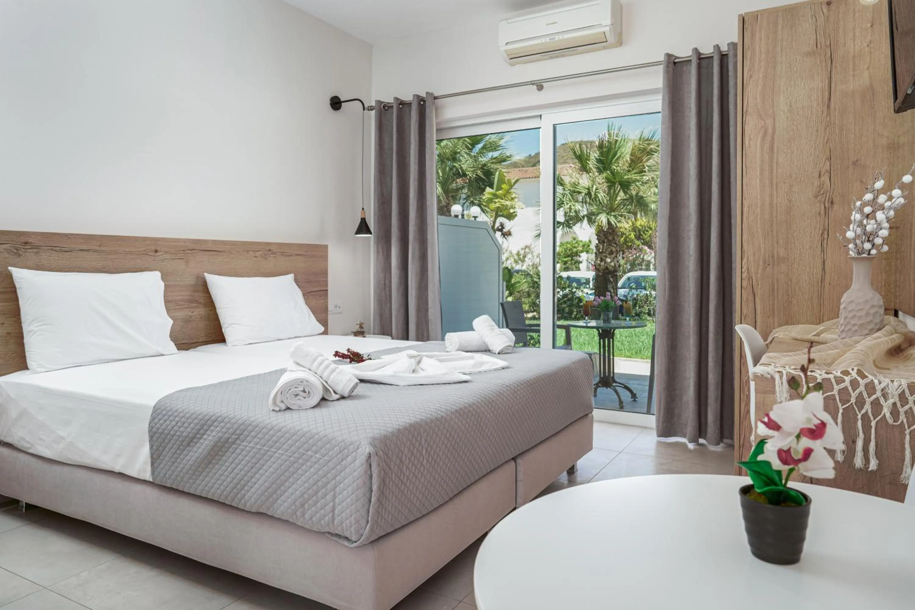 Bed in Antonis apartments