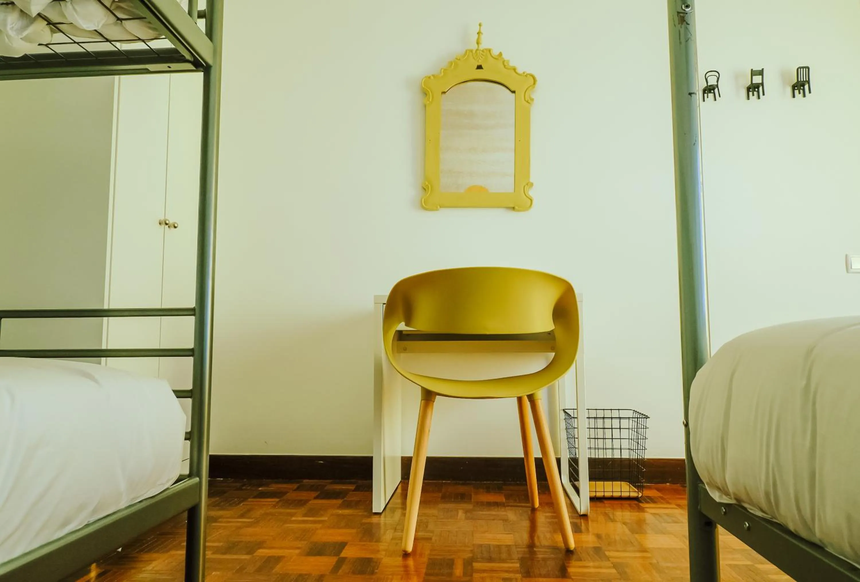 Bed in Help Yourself Hostels - Restelo