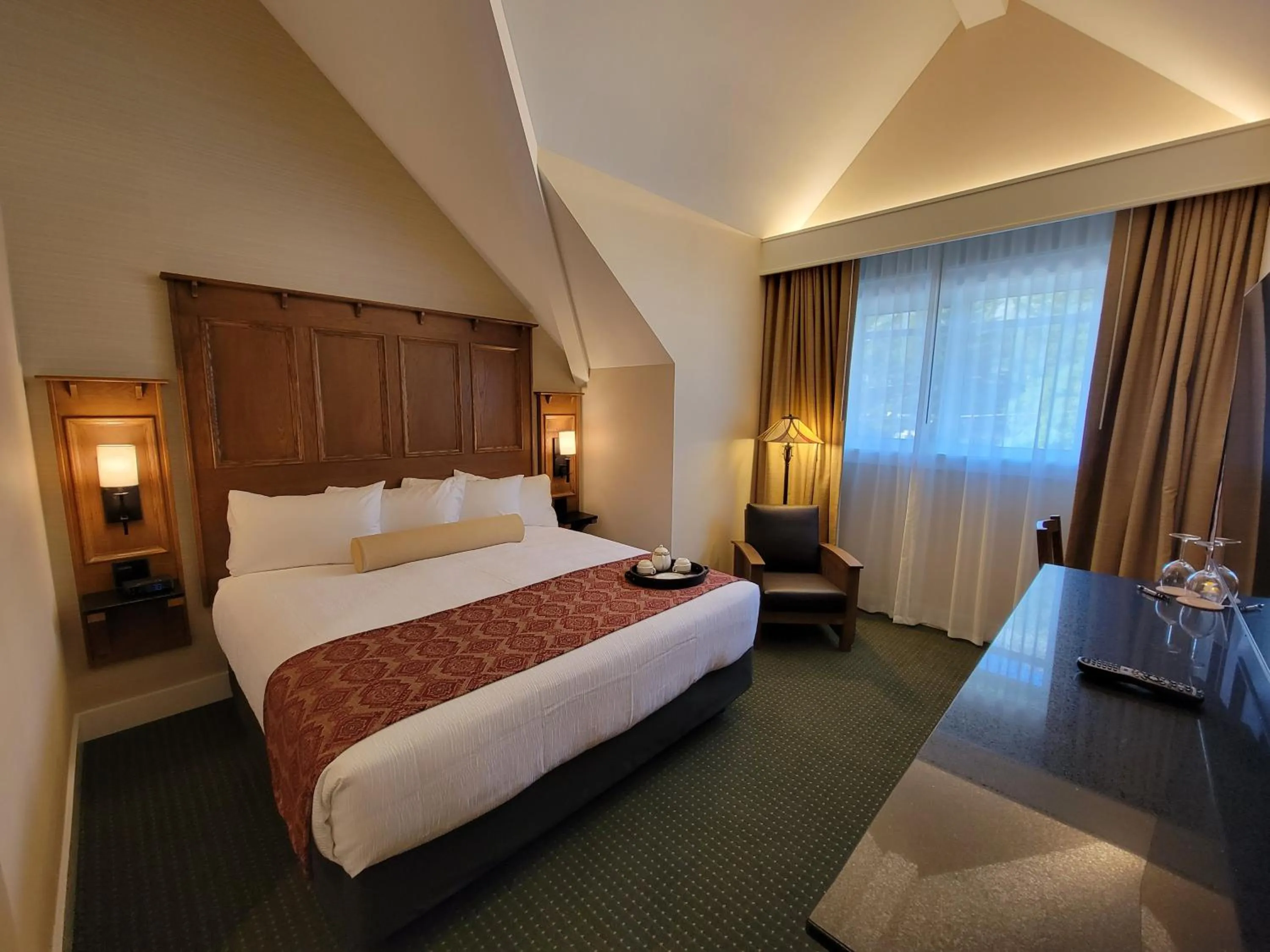 Bed in Kilmorey Lodge